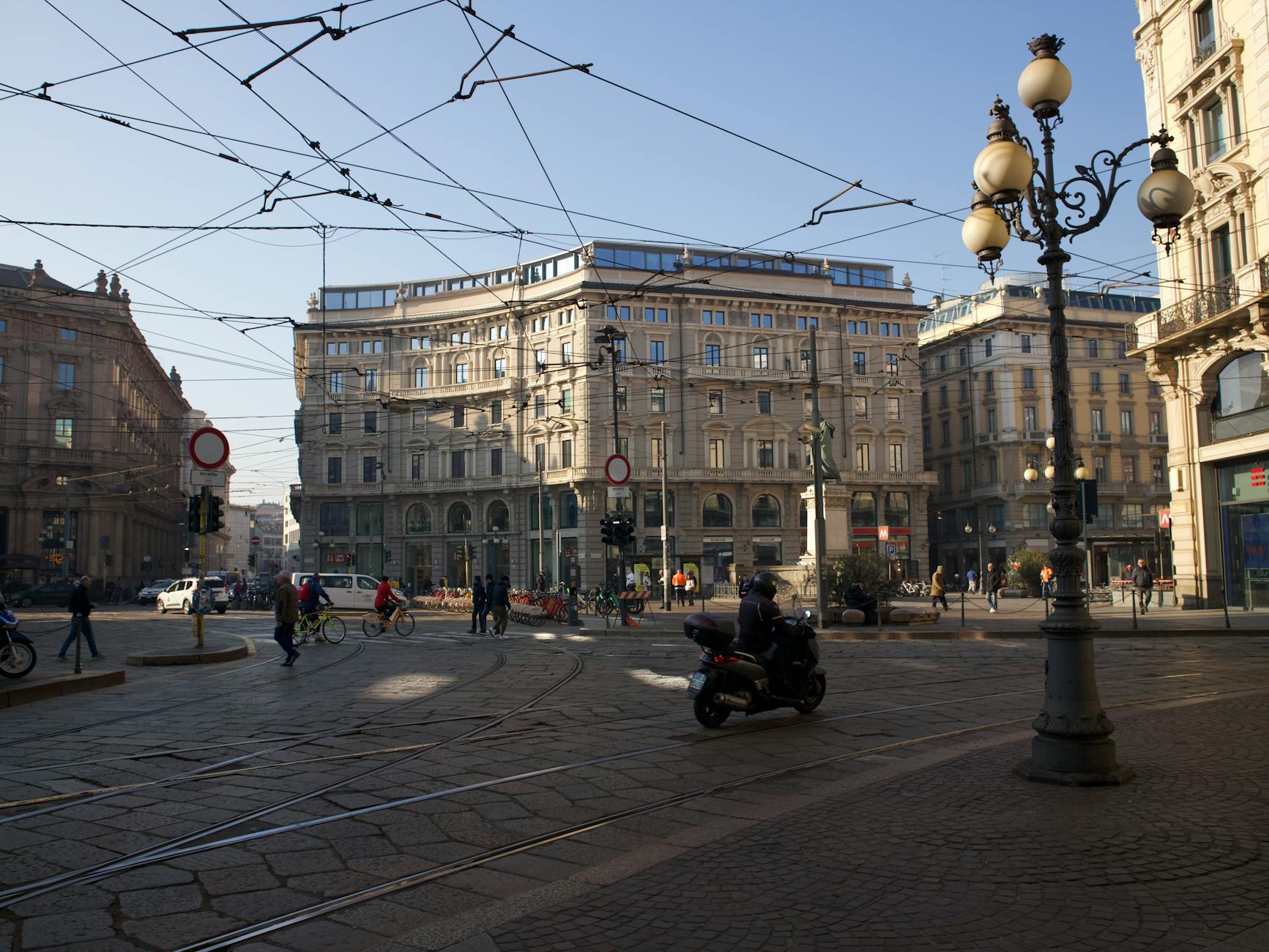Piazza Cordusio in Milan