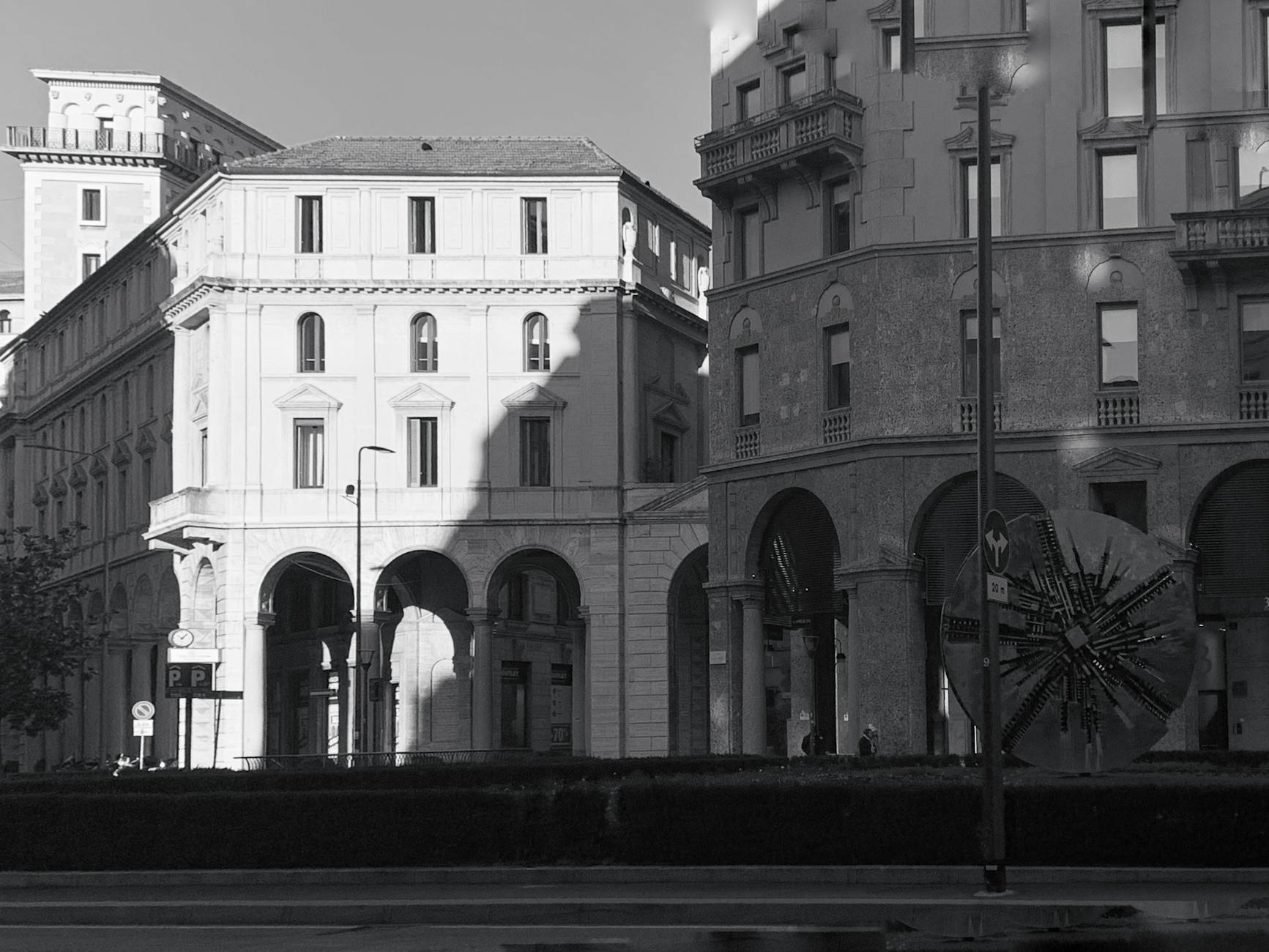 Historic buildings in Milan