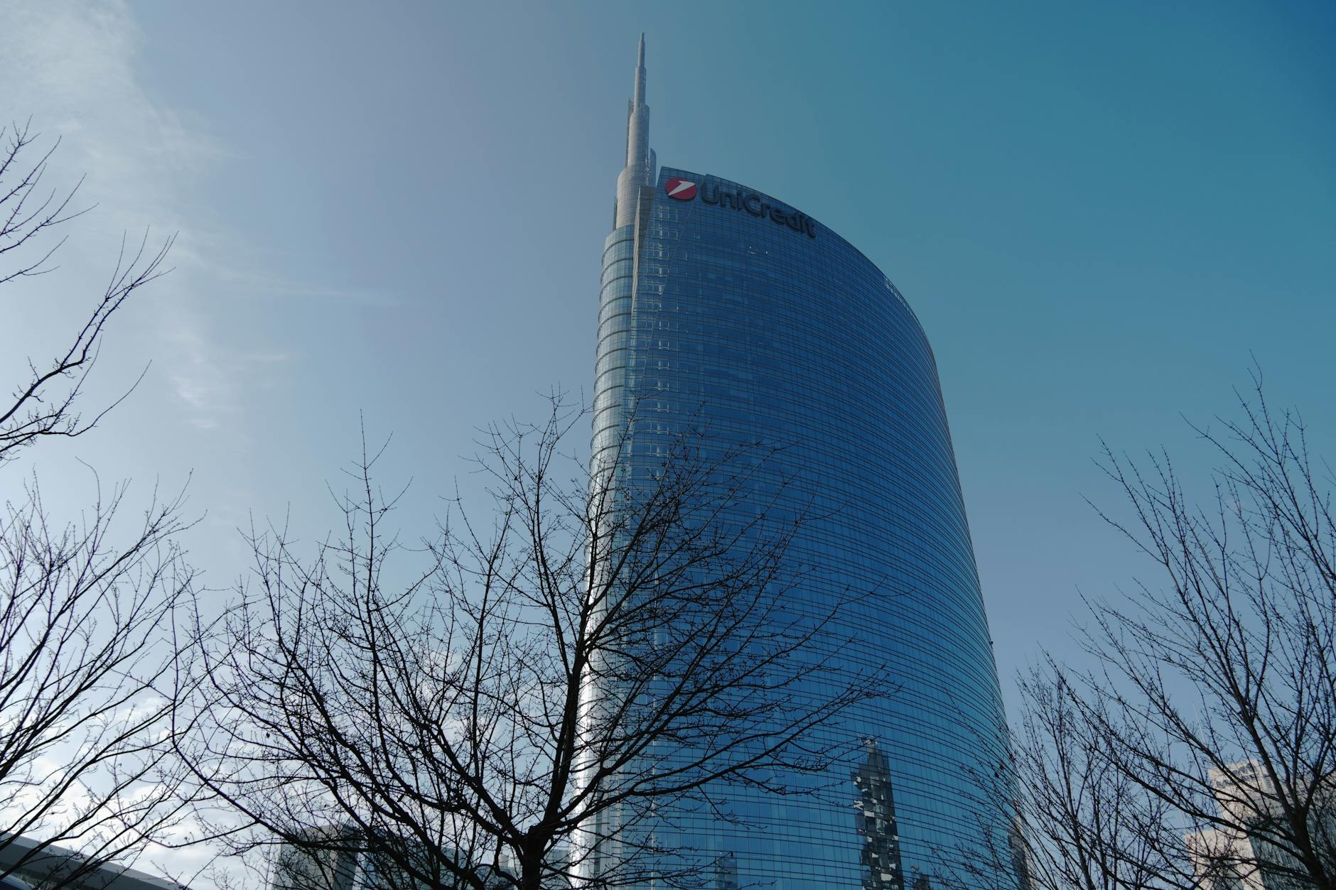 UniCredit Tower in Milan