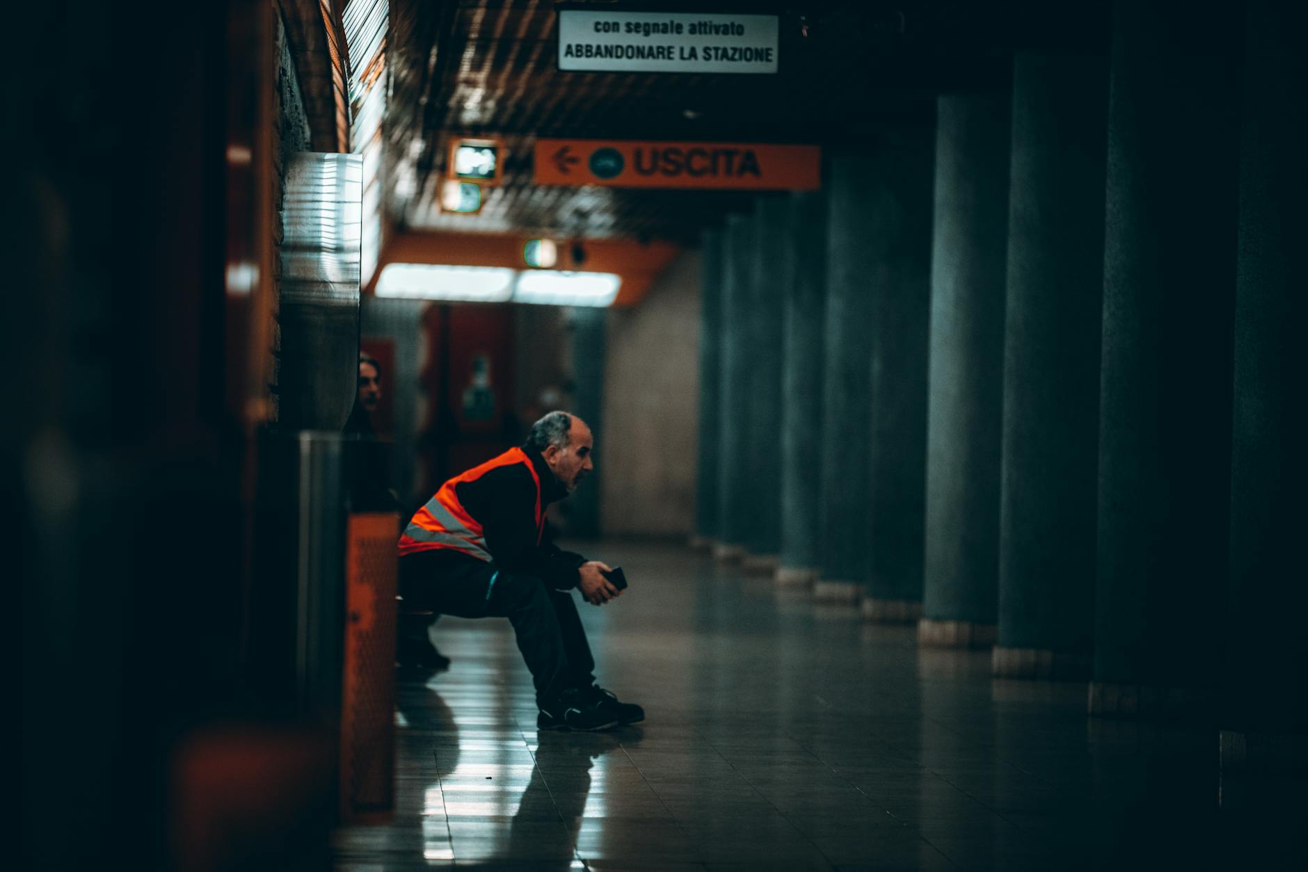 Bench on a Milan subway platform