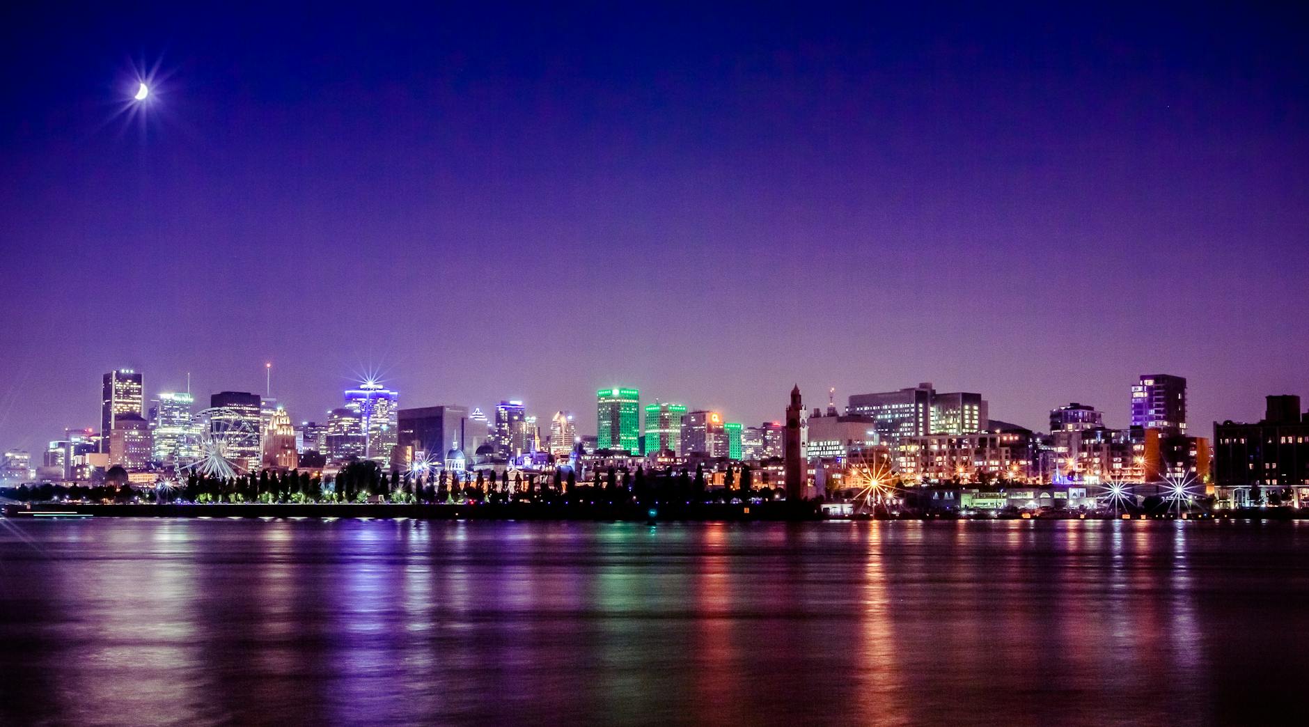 Montreal skyline at night