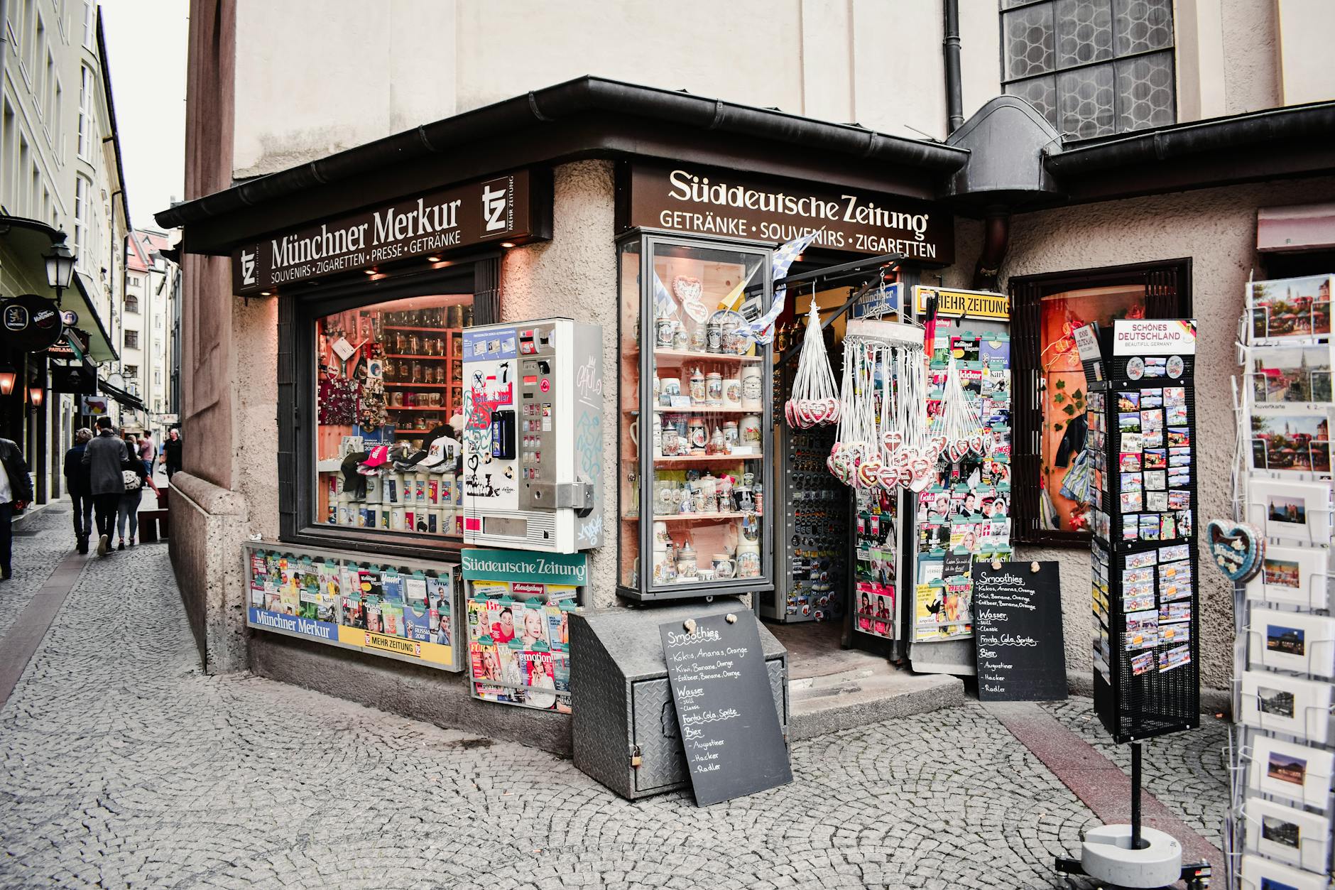 Street-side kiosk in Munich old town