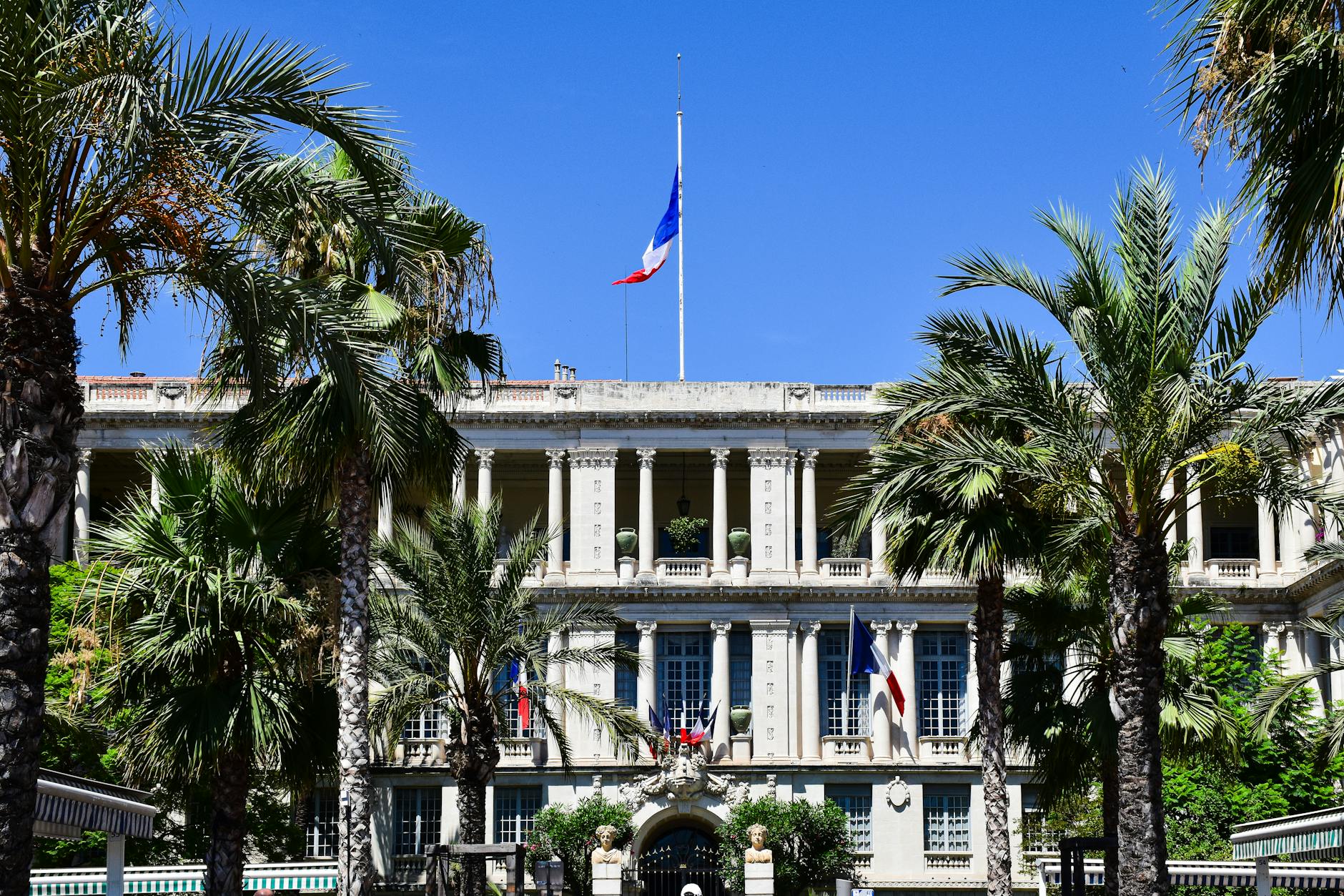 Palm-lined historic building in Nice