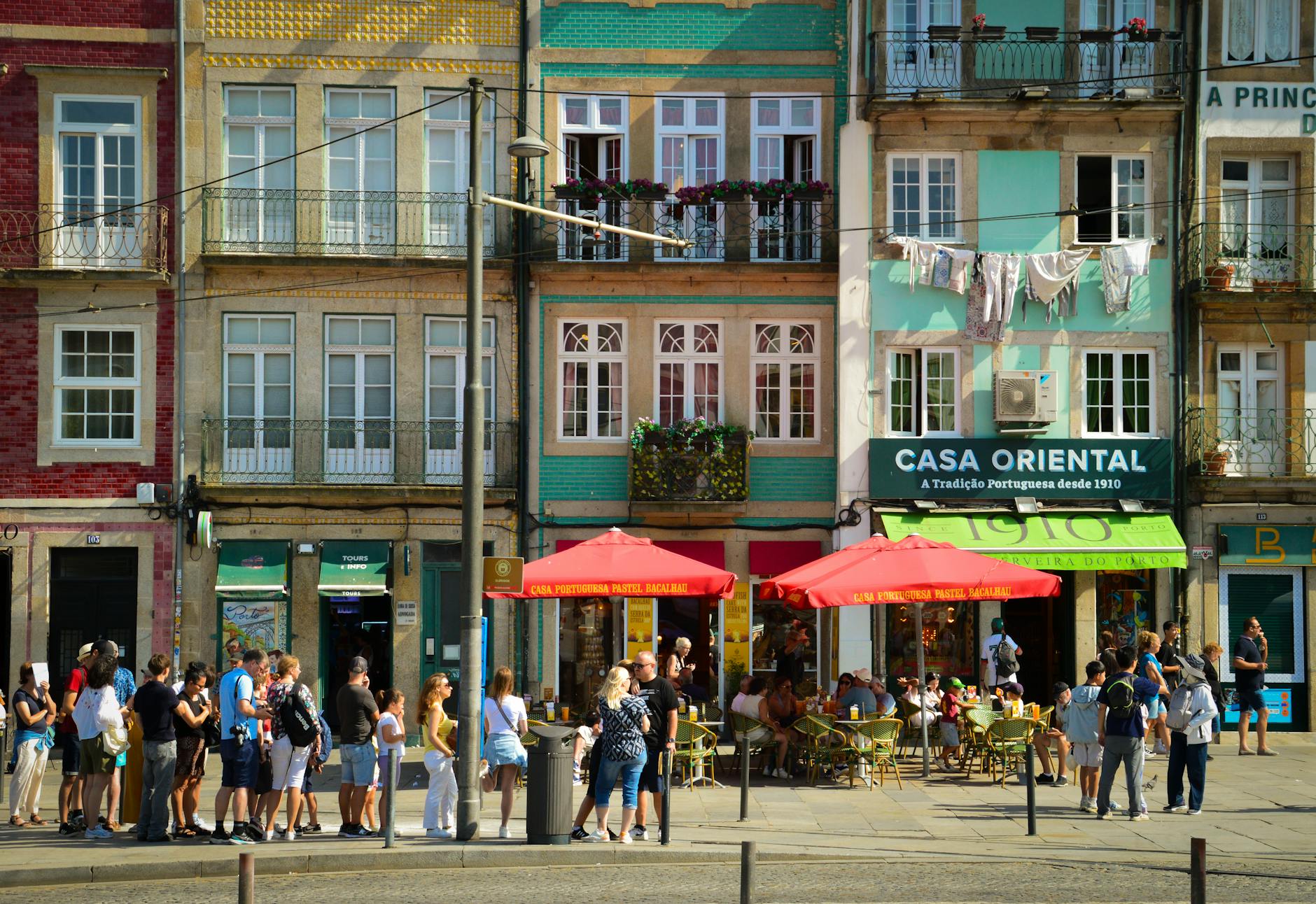 Outdoor cafe on a vibrant Porto street