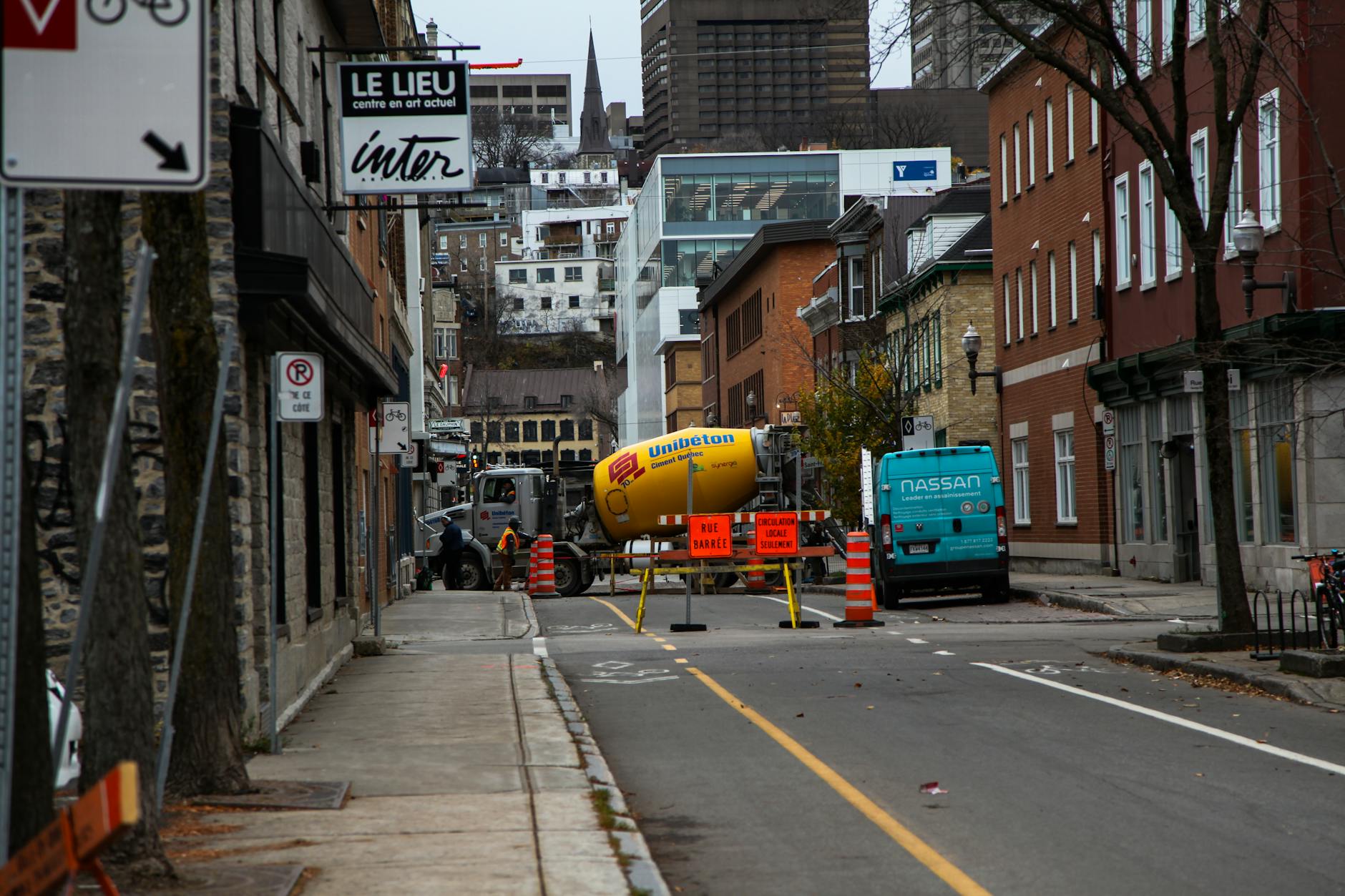 Roadwork on a historic street in Quebec City