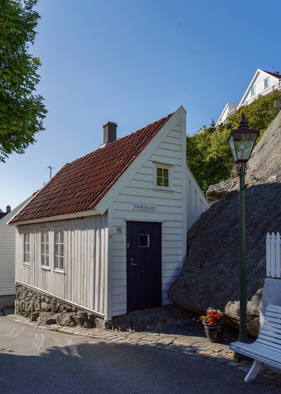 Traditional Rogaland cottage for Stavanger family base planning.