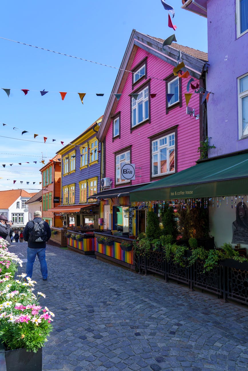 Old Stavanger cobblestone street for first-time visitor planning.