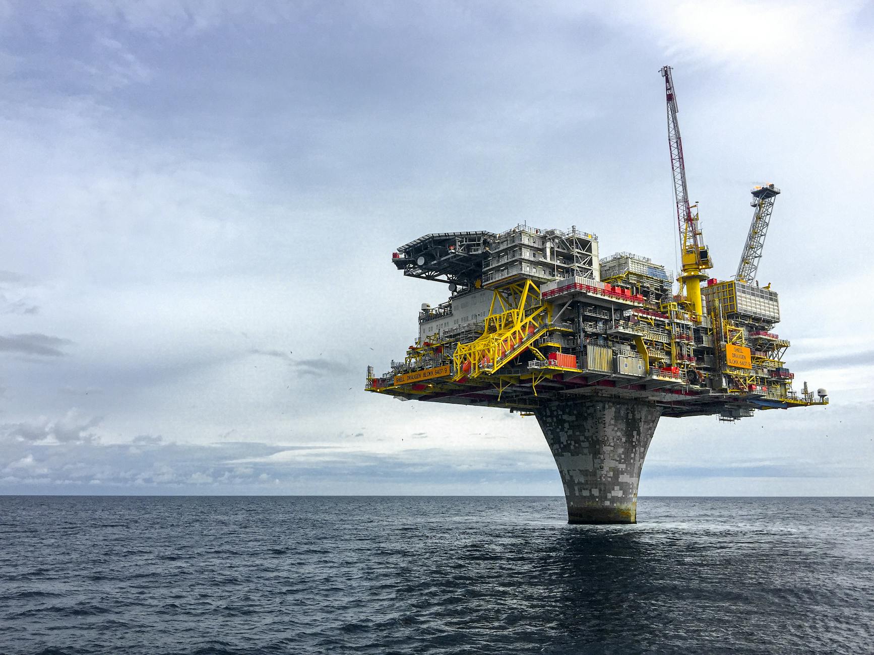 North Sea oil platform for Stavanger field-reporting context.