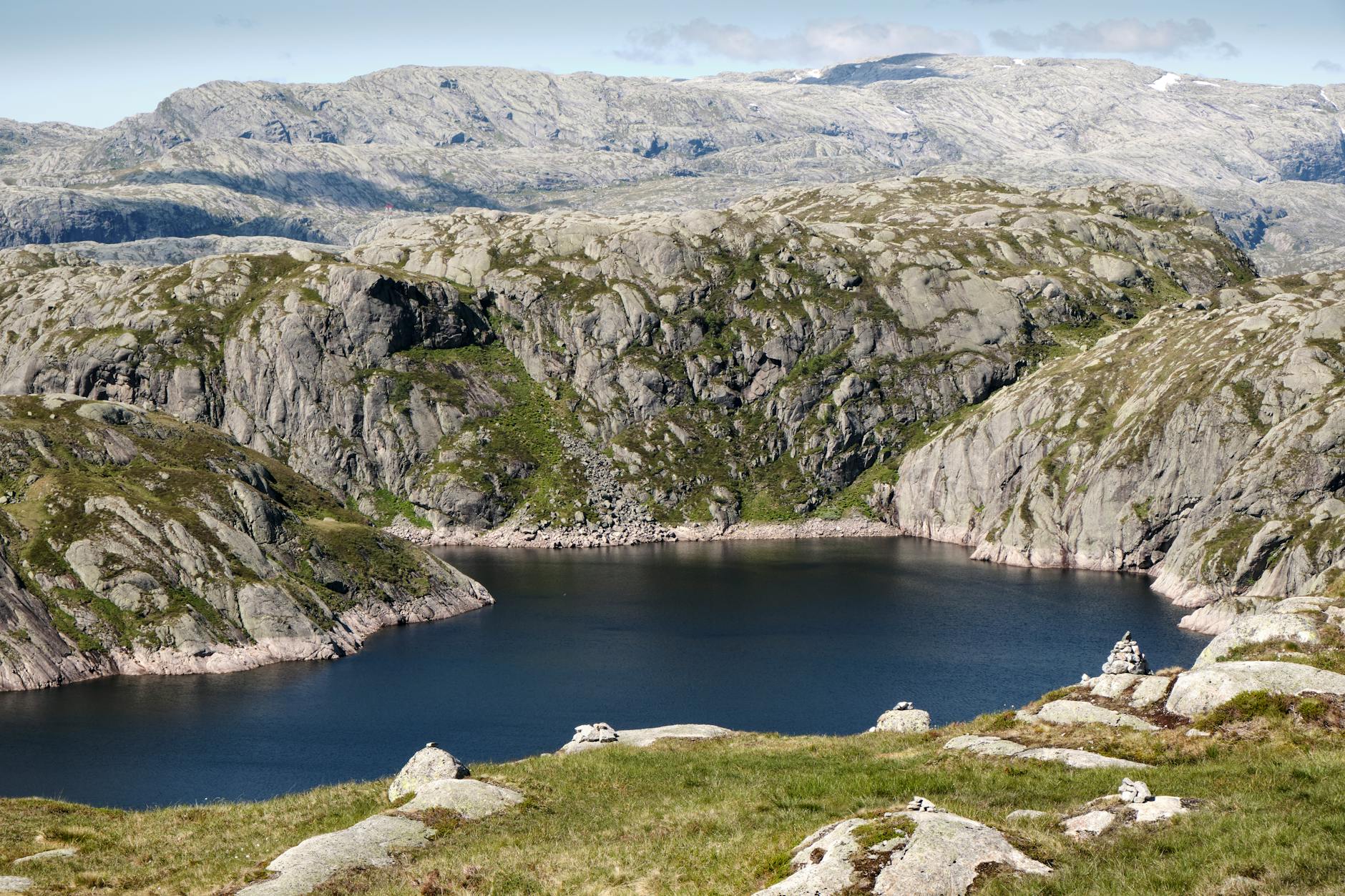 Rogaland mountain lake for Stavanger repeat leisure planning.