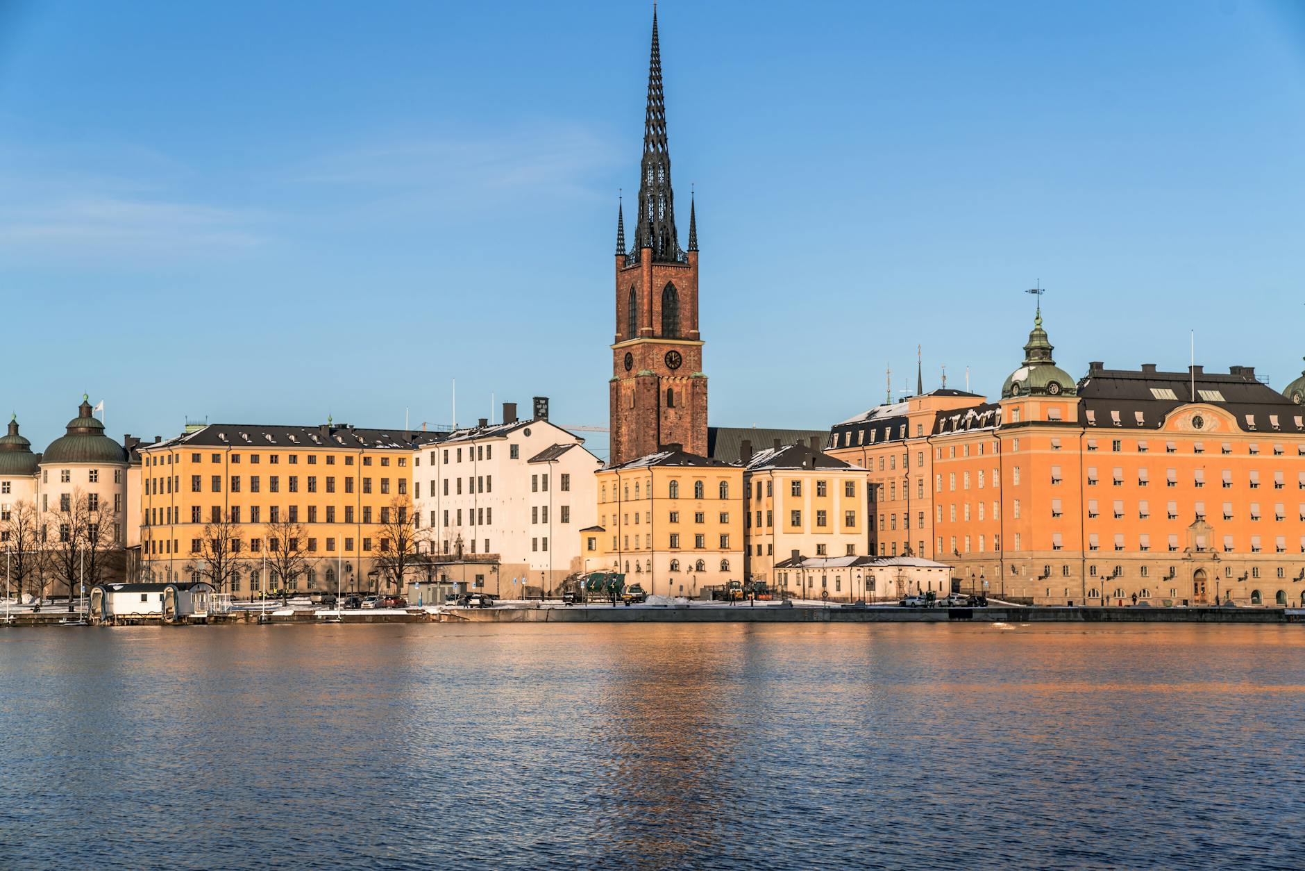 Stockholm waterfront buildings for first-time trip-shape planning.