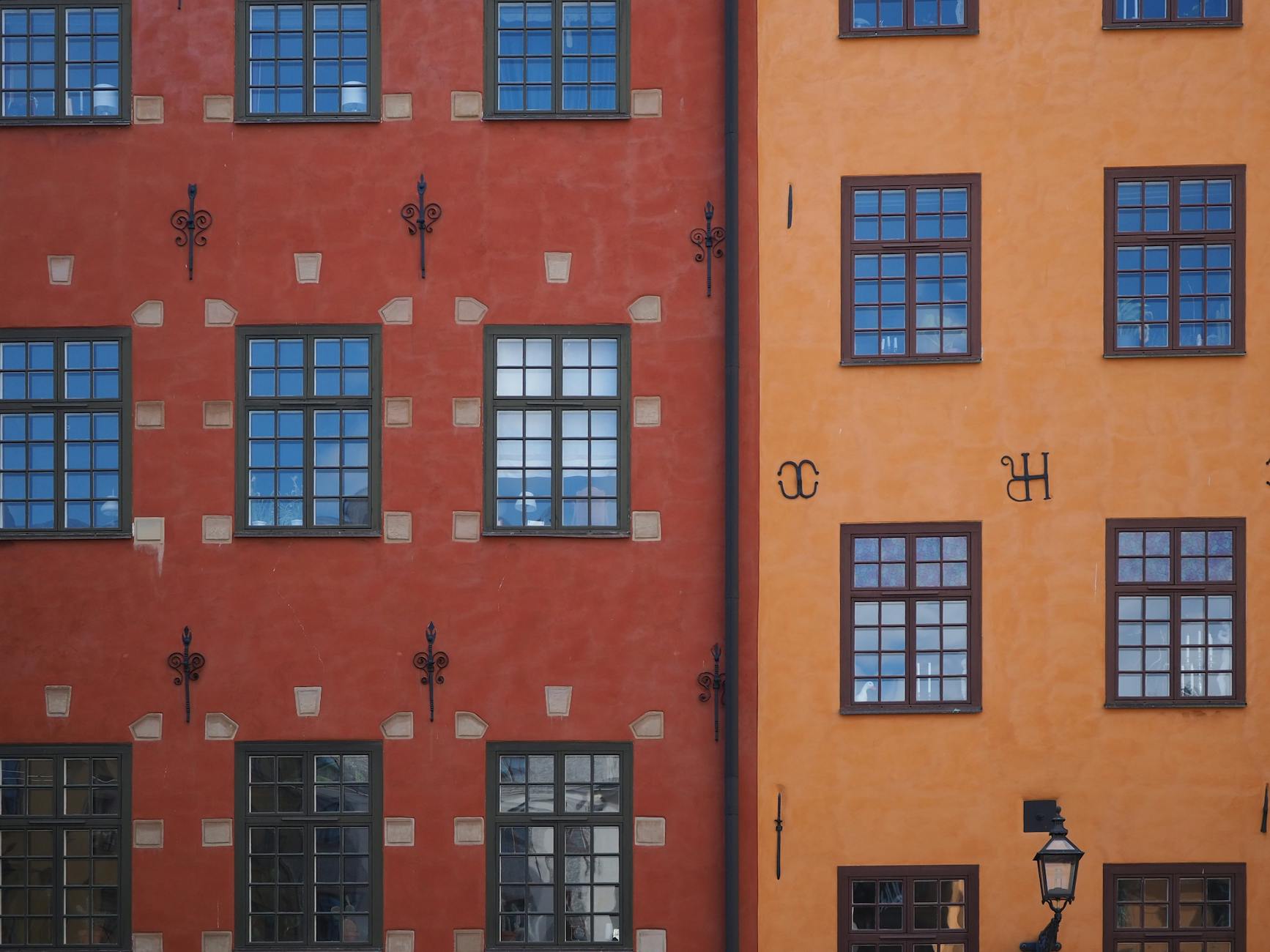 Colorful Gamla Stan facades for repeat Stockholm visitor planning.