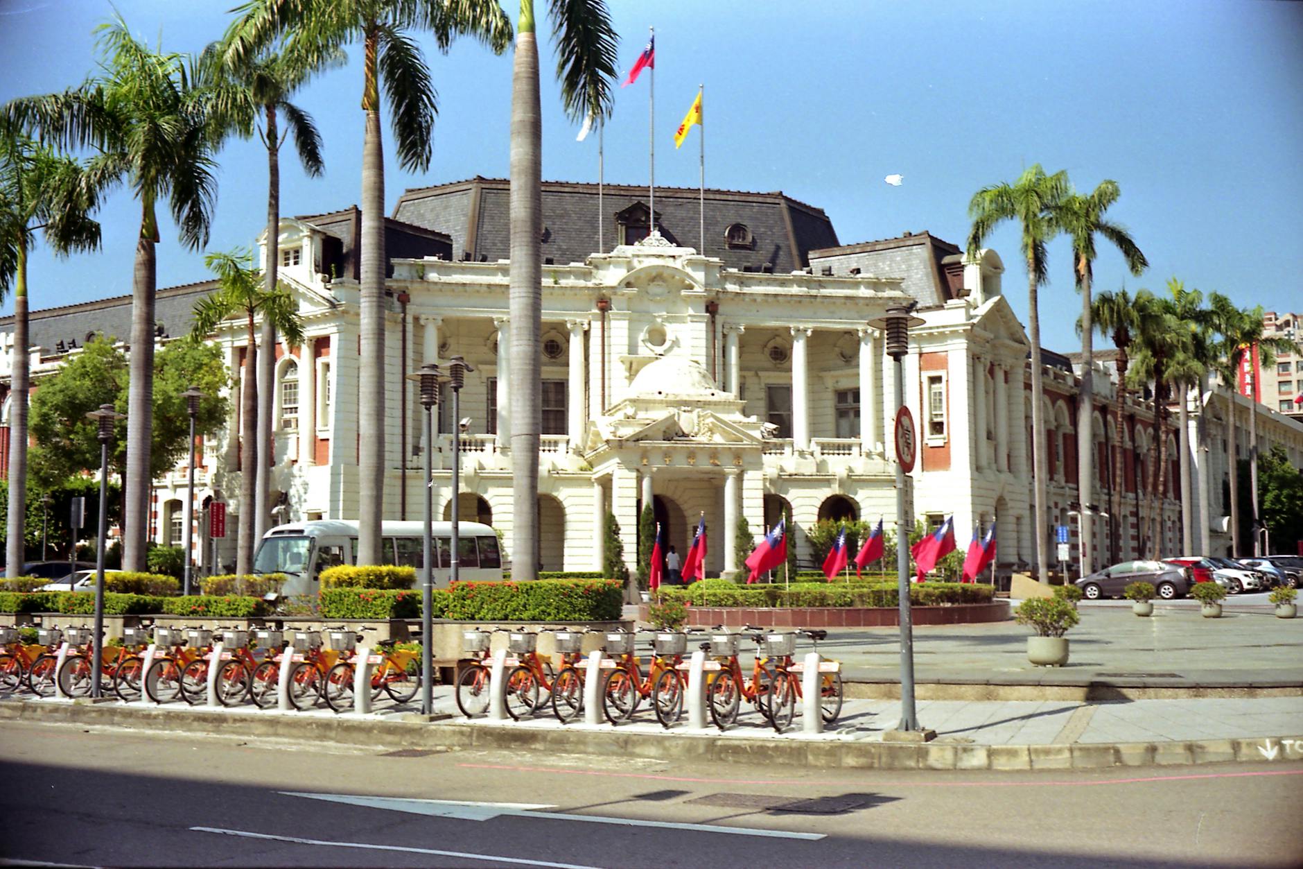 Tainan luxury travel report and refined route planning context.
