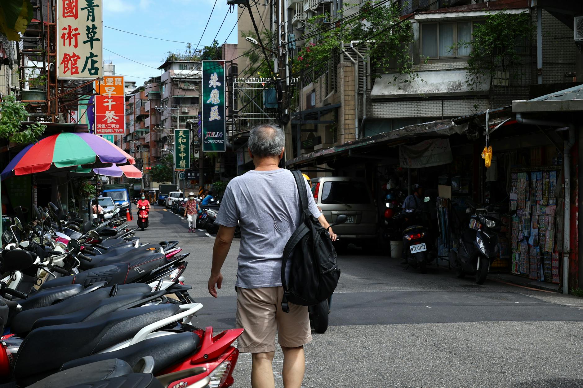 Tainan walking route and older traveler pacing context.