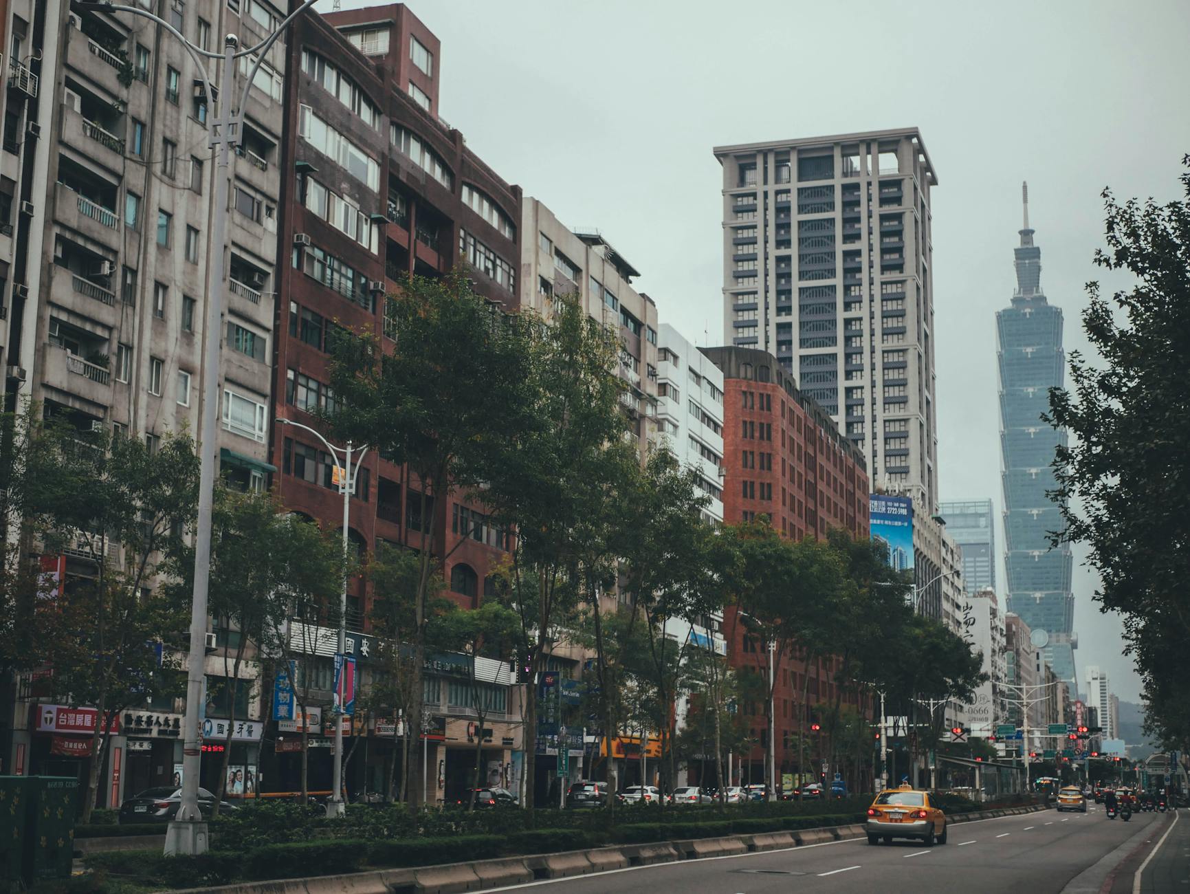 Taipei skyline and journalist travel report planning context.