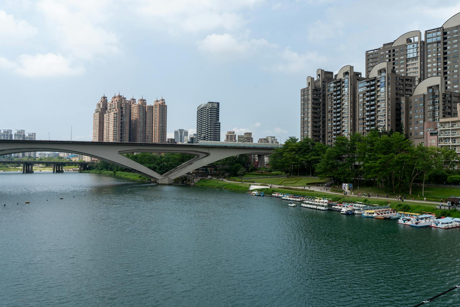 Taipei riverside and solo day-trip pacing planning context.