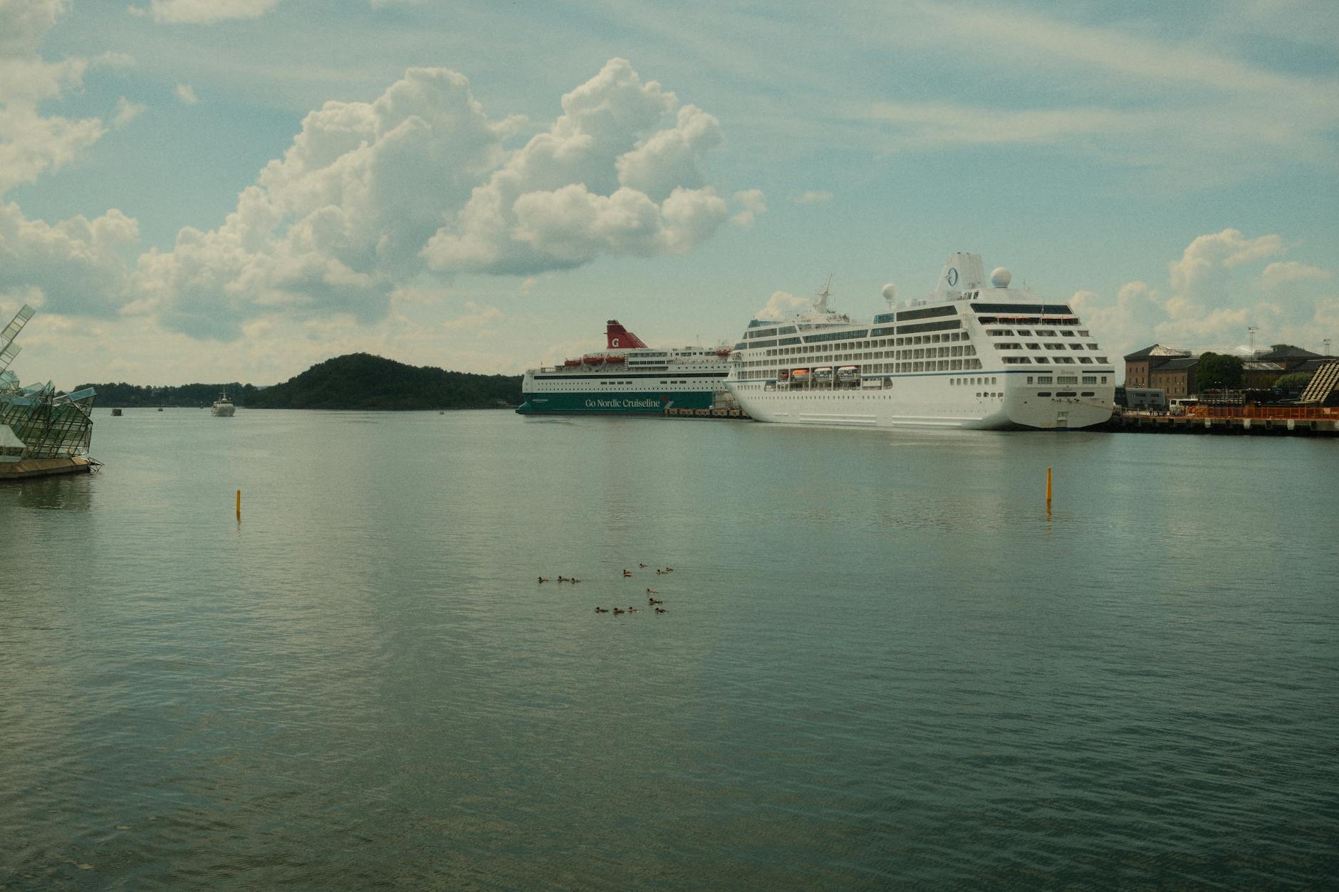 Cruise ships in harbor for Trondheim port-call timing planning.