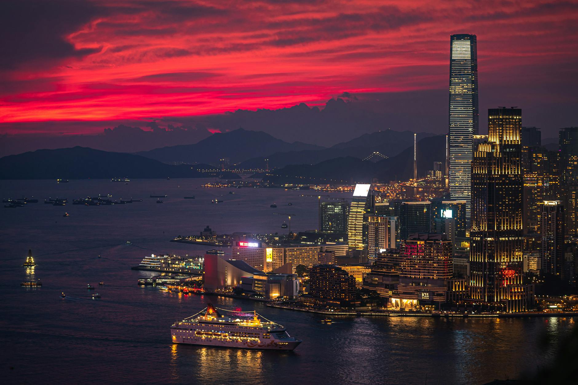 Tsim Sha Tsui night skyline and cruise port-call report planning context.