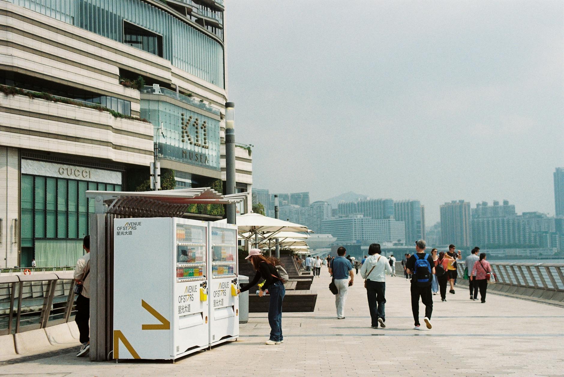 Tsim Sha Tsui promenade and first-time visitor orientation planning context.