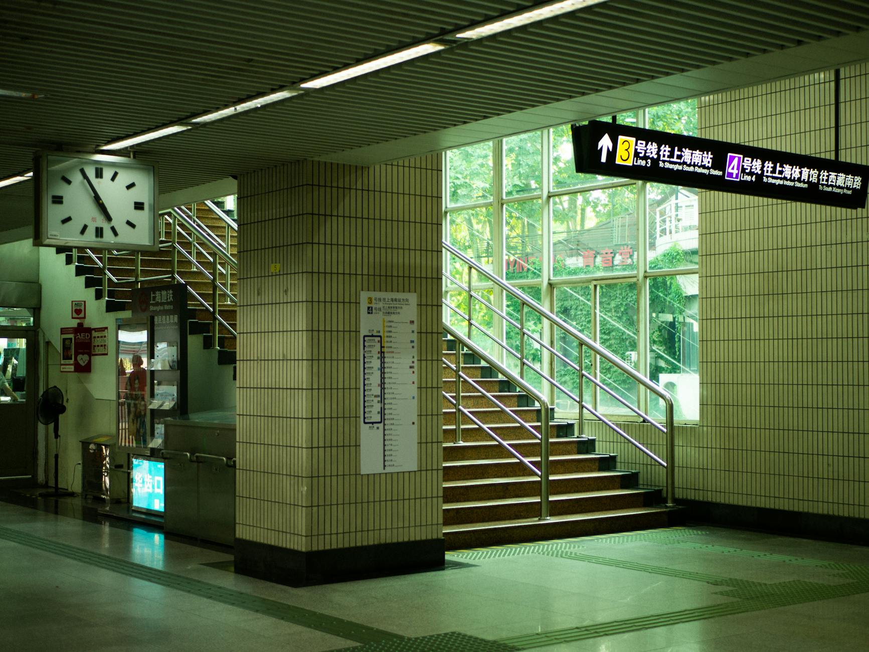 Tsim Sha Tsui transit and older traveler route planning context.