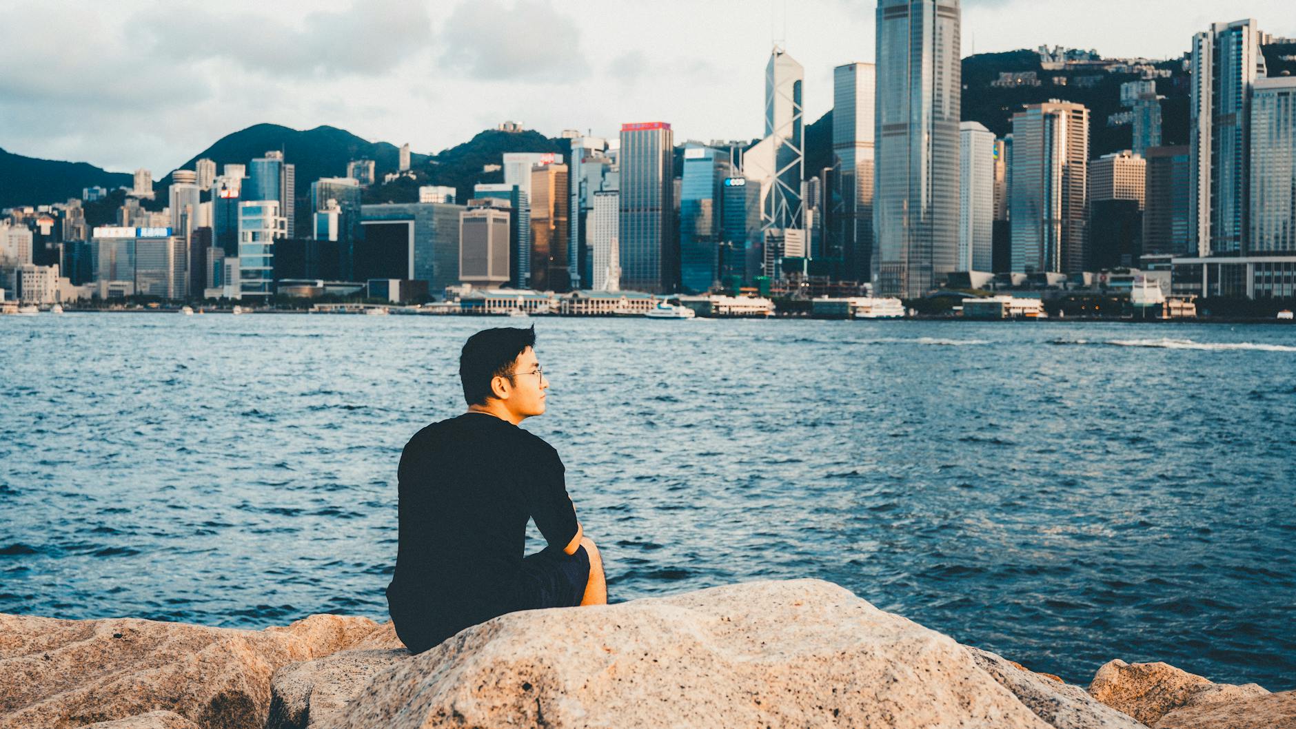 Tsim Sha Tsui solo traveler and skyline planning context.