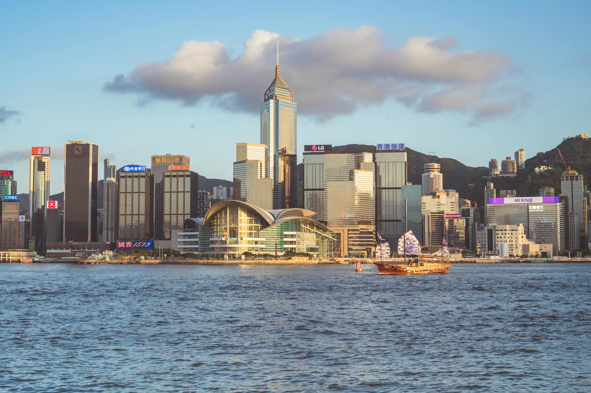 Tsim Sha Tsui waterfront and trade-show recovery planning context.