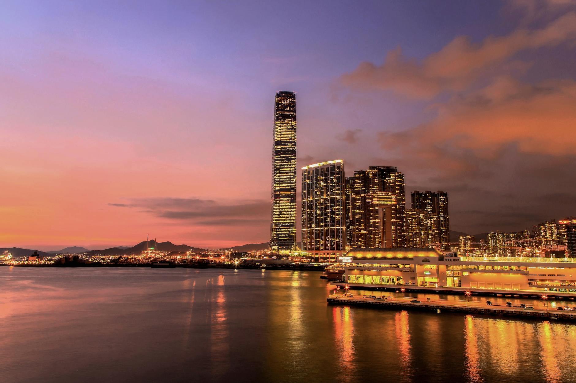 HKCEC and Wan Chai conference venue planning context.