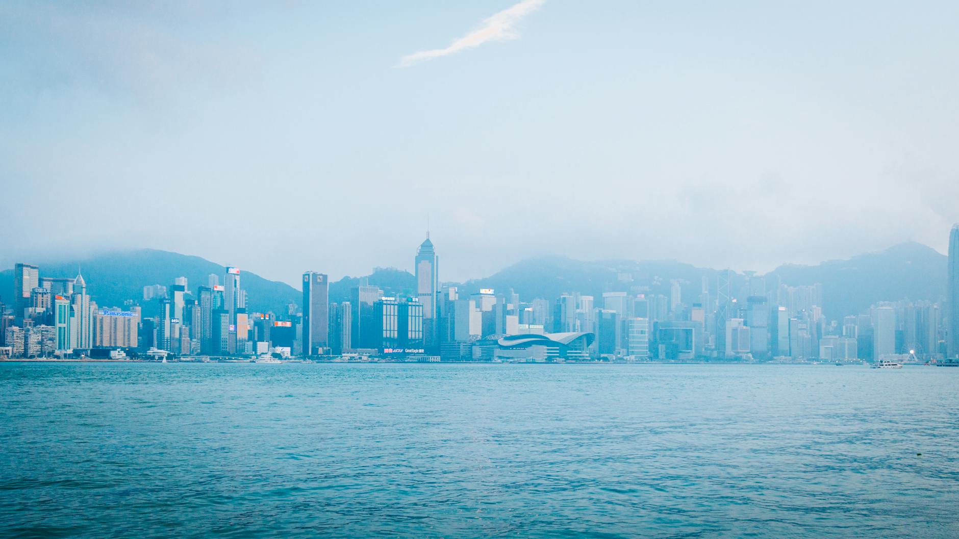 Hong Kong meeting venue and journalist filing base planning context.