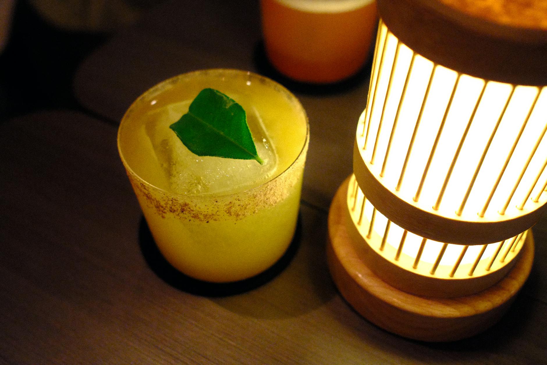 Hong Kong night dining and nightlife meal planning context.