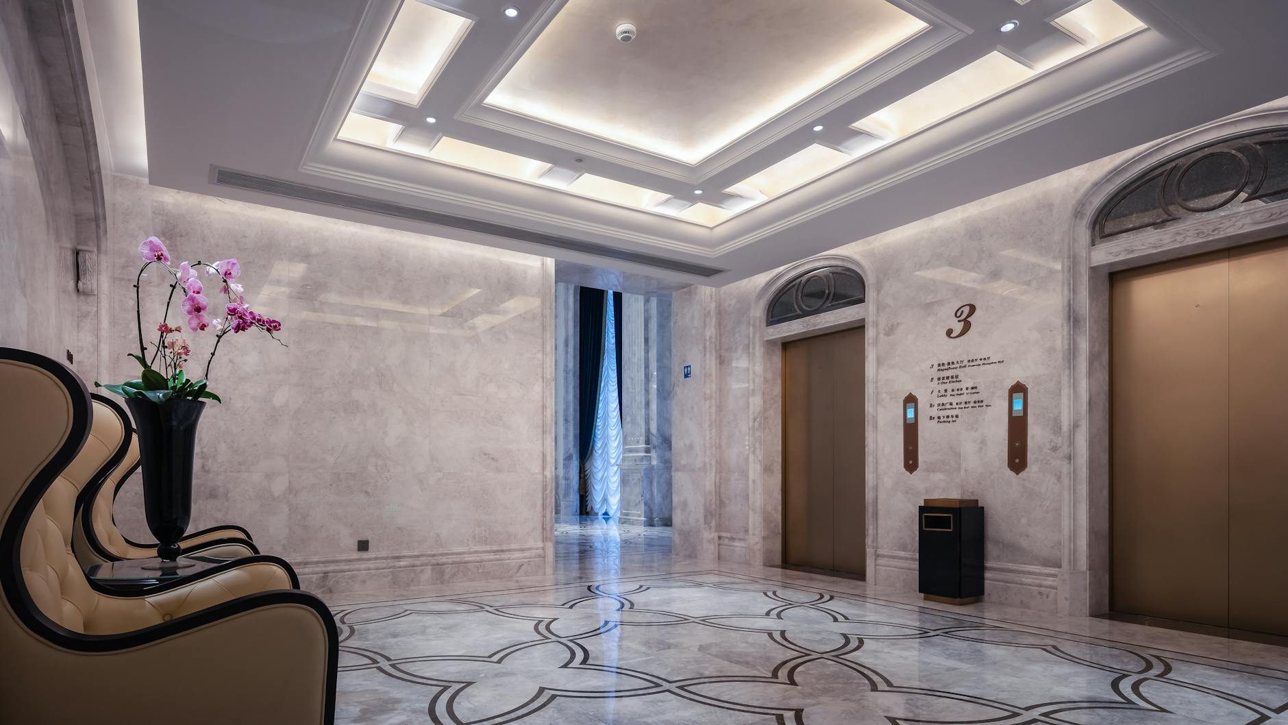 Wan Chai business hotel and sales traveler base planning context.