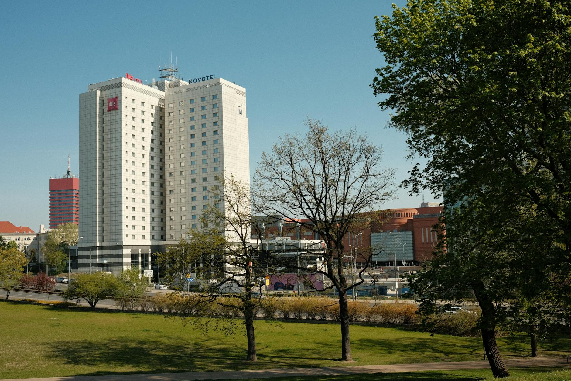 Warsaw hotel and city center for conference attendee base planning.