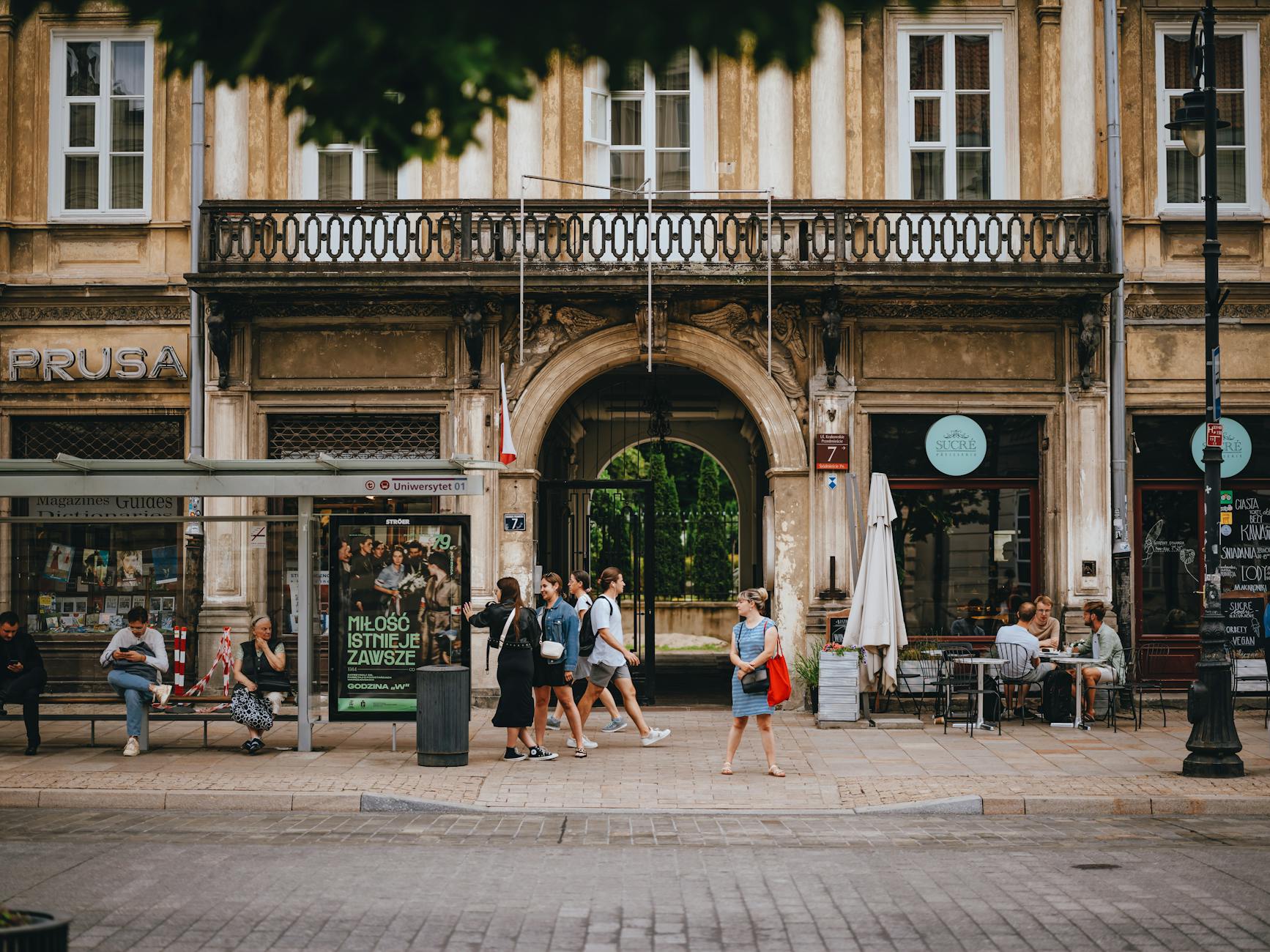 Warsaw city and cafe setting for consultant movement and work planning.