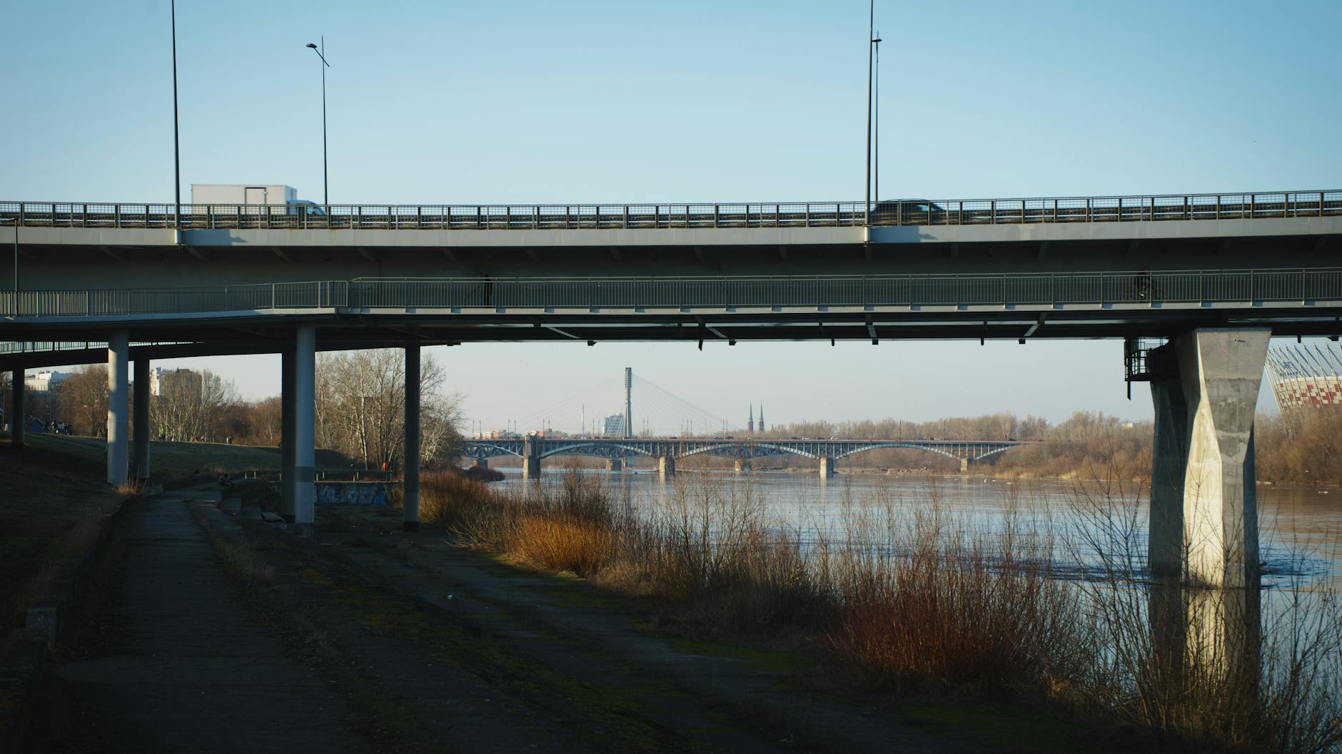 Warsaw skyline and river setting for port-call extension planning.