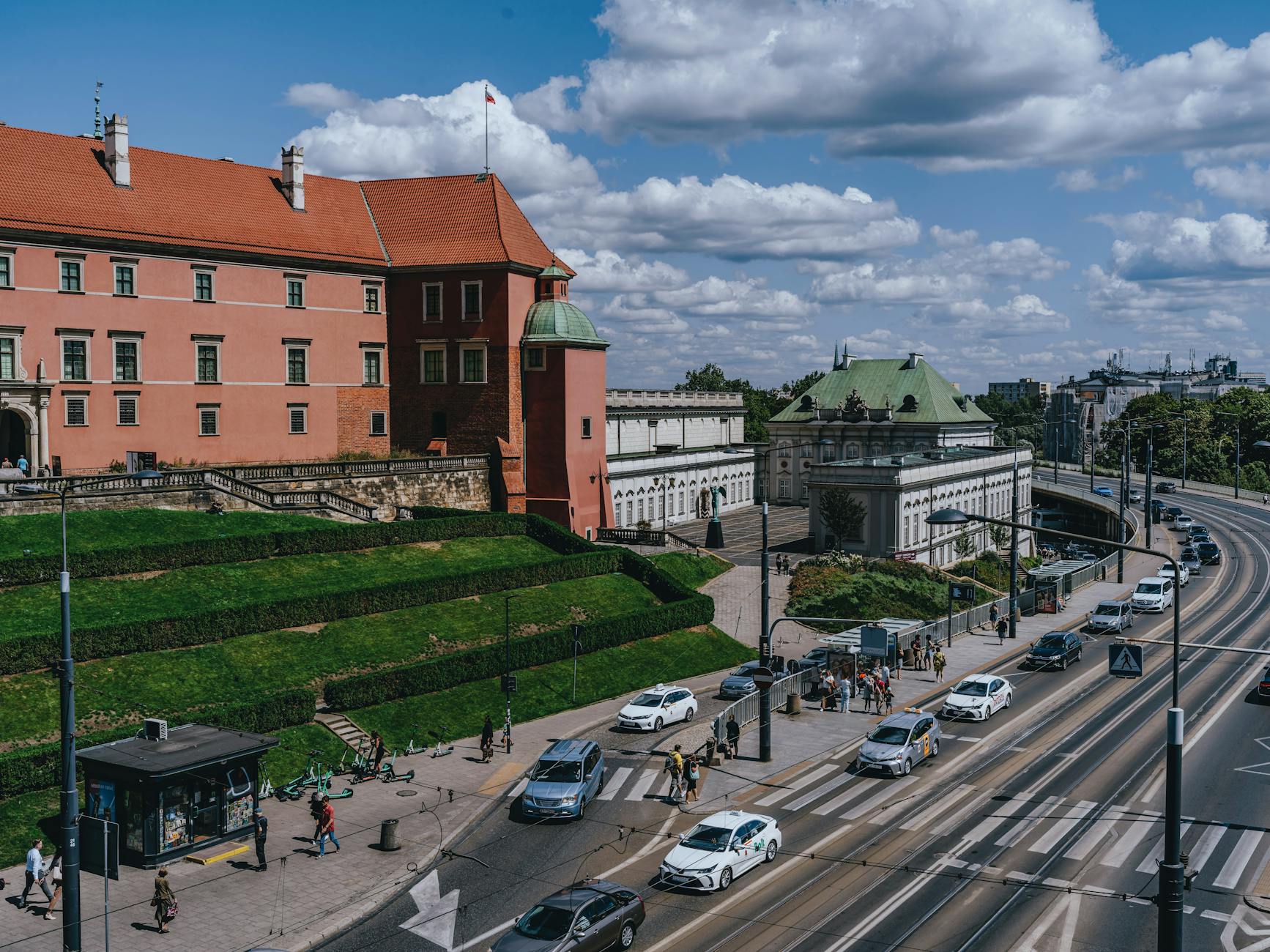 Warsaw landmarks and city center for first-time visitor geography planning.