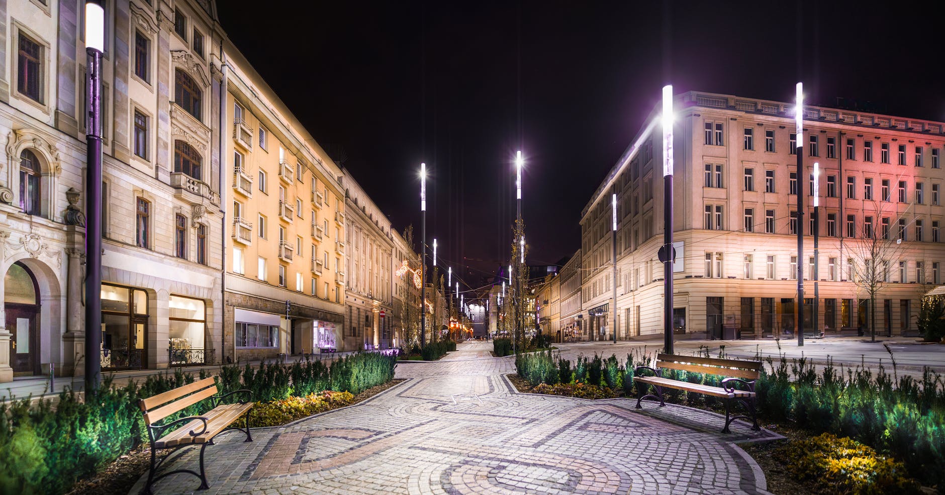Warsaw restaurant and nightlife area for evening pacing planning.
