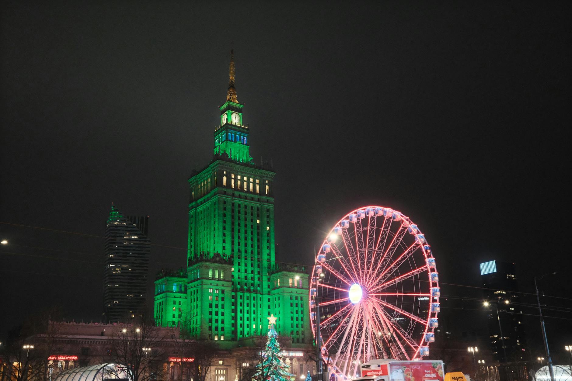 Warsaw night skyline for late transport planning.