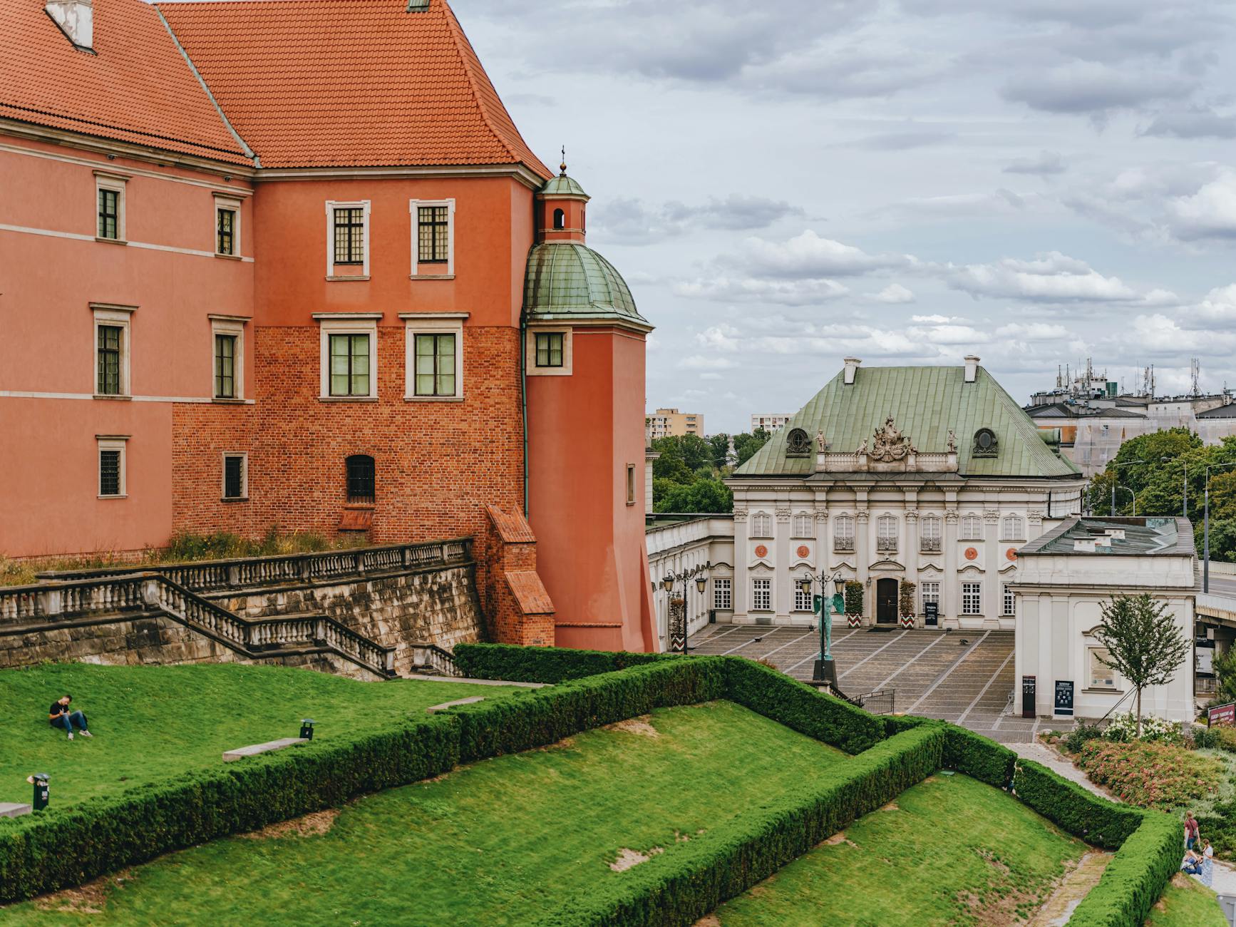 Warsaw landmarks for tourist route planning.