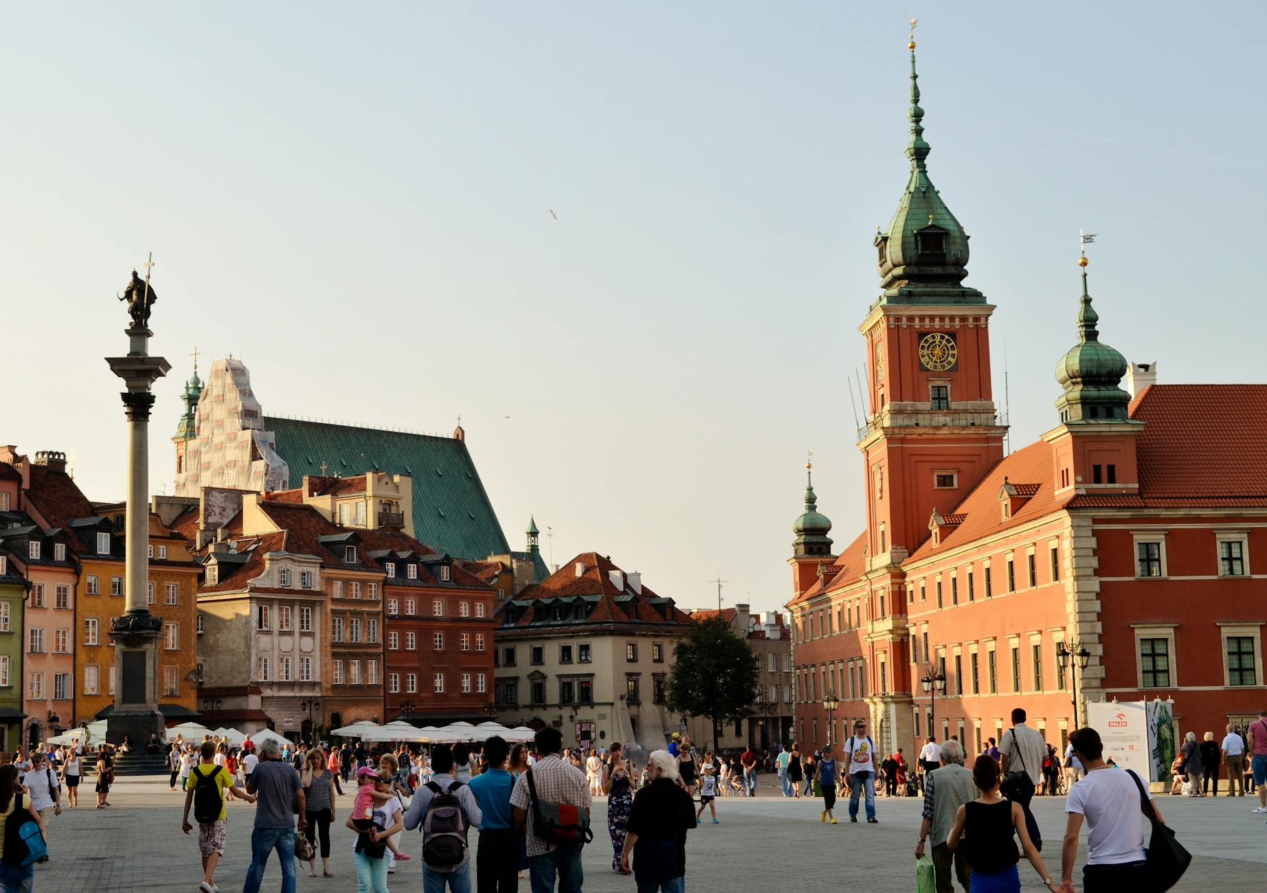 Warsaw old town setting for tourist travel planning.