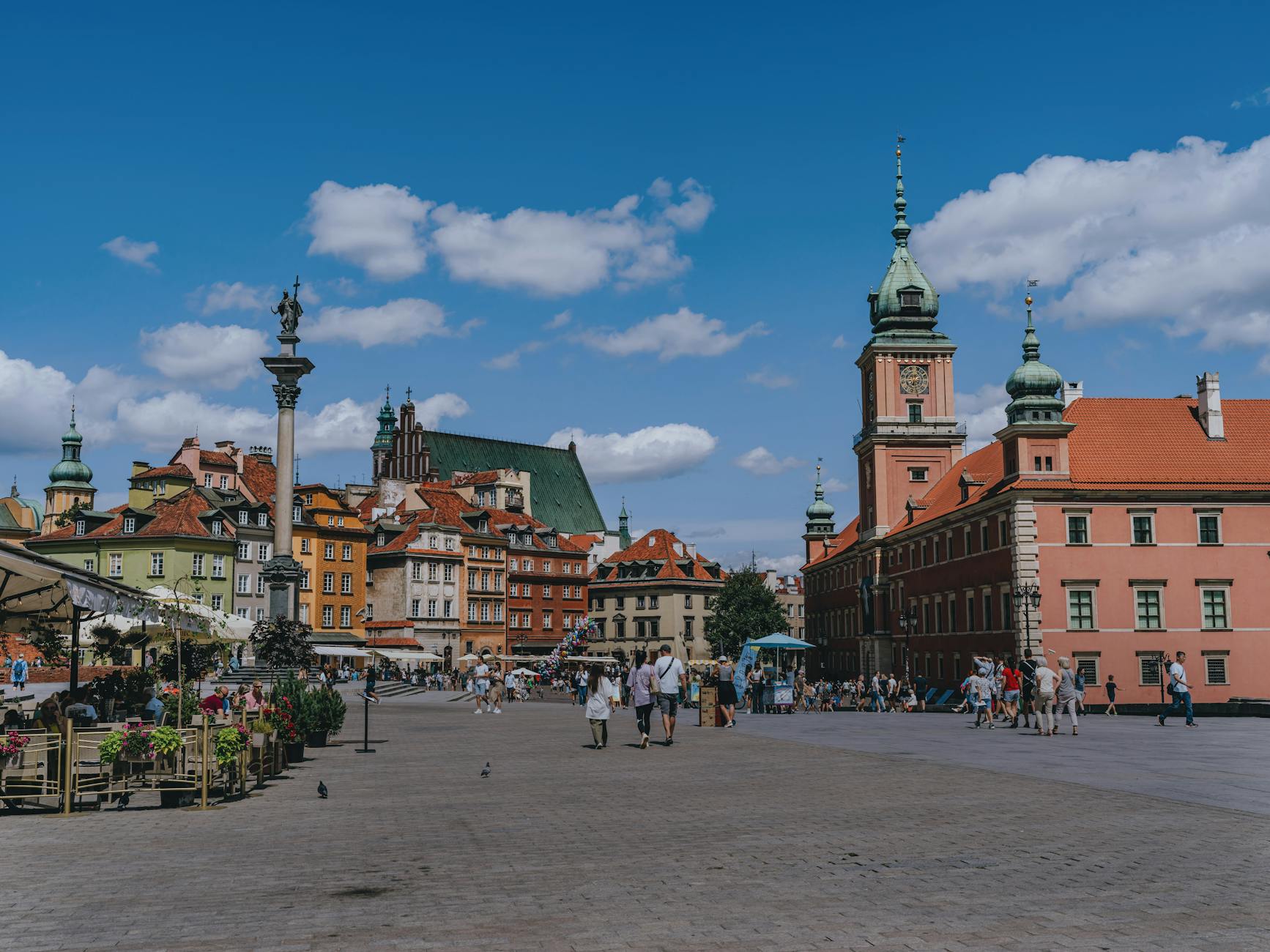 Warsaw old town setting for mobility-limited travel planning.