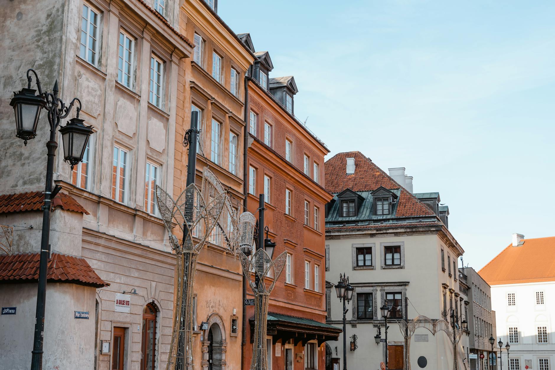 Warsaw city center hotel area for woman traveler base planning.