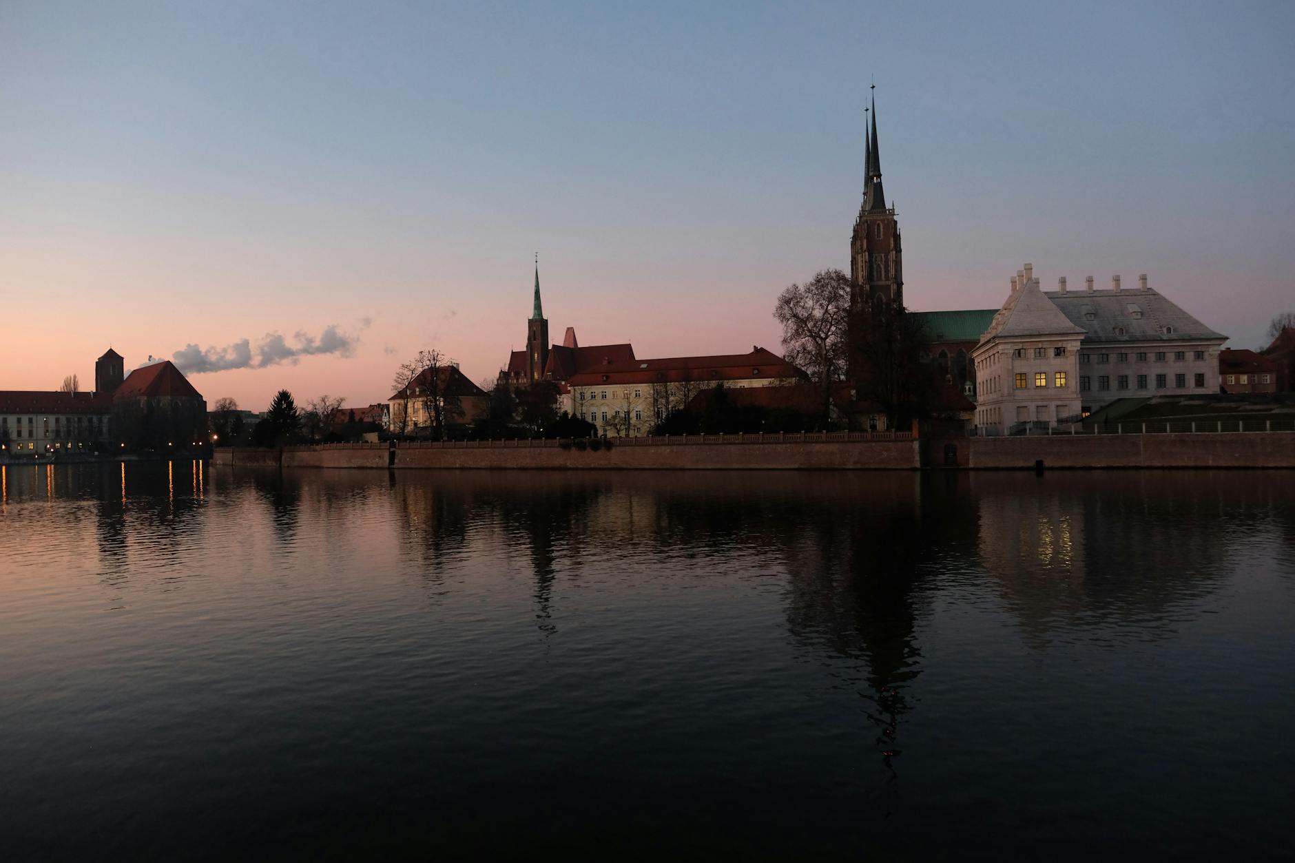 Wroclaw evening old town for first-time visitor planning.