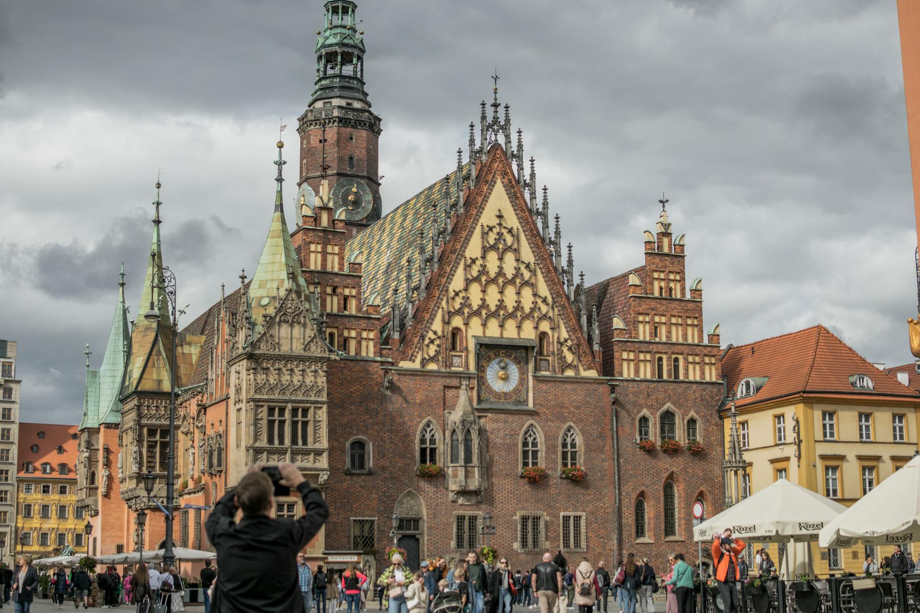 Wroclaw city setting for journalist travel planning.