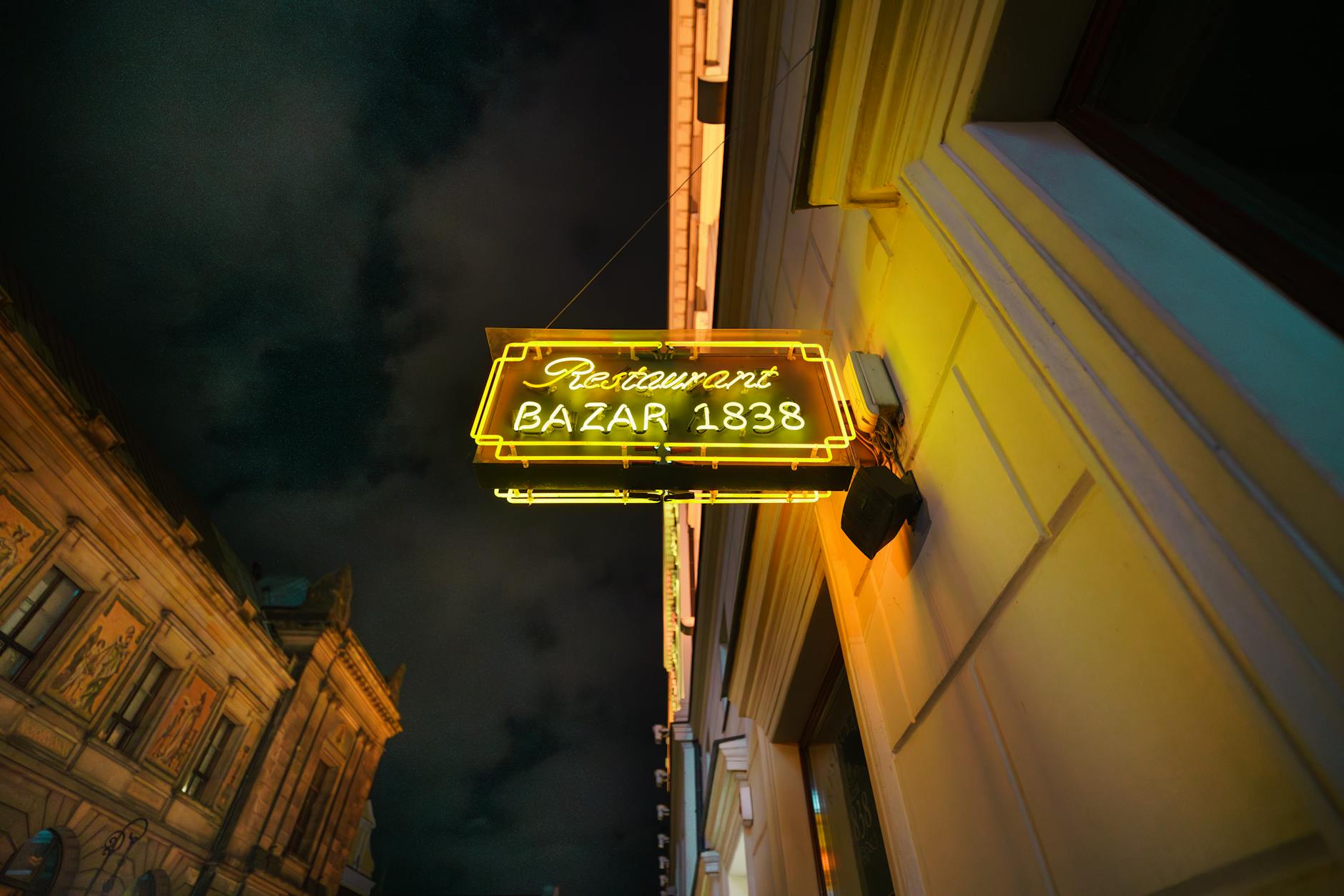 Wroclaw restaurant and nightlife area for evening planning.