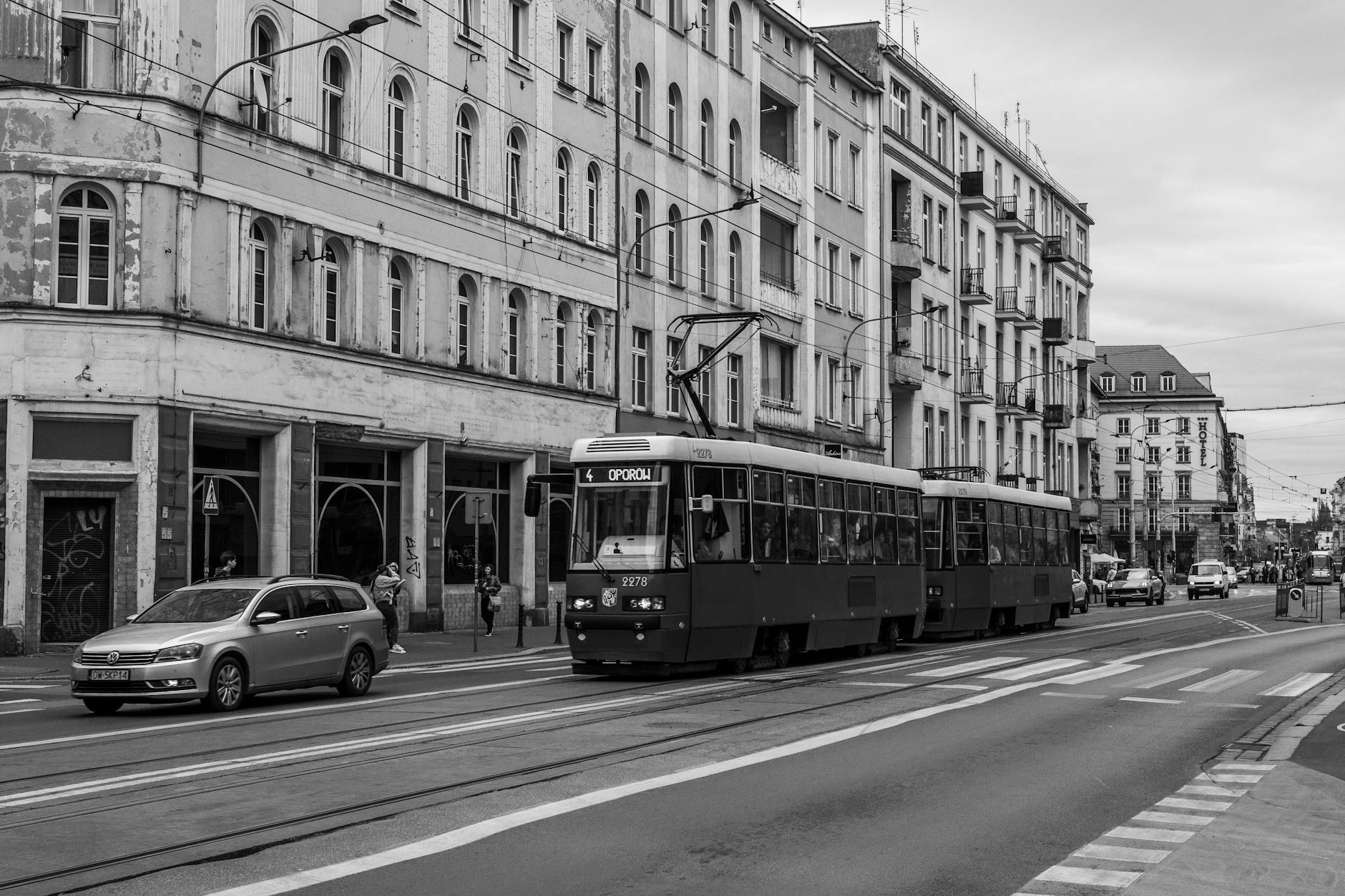 Wroclaw tram and luggage movement for stopover planning.