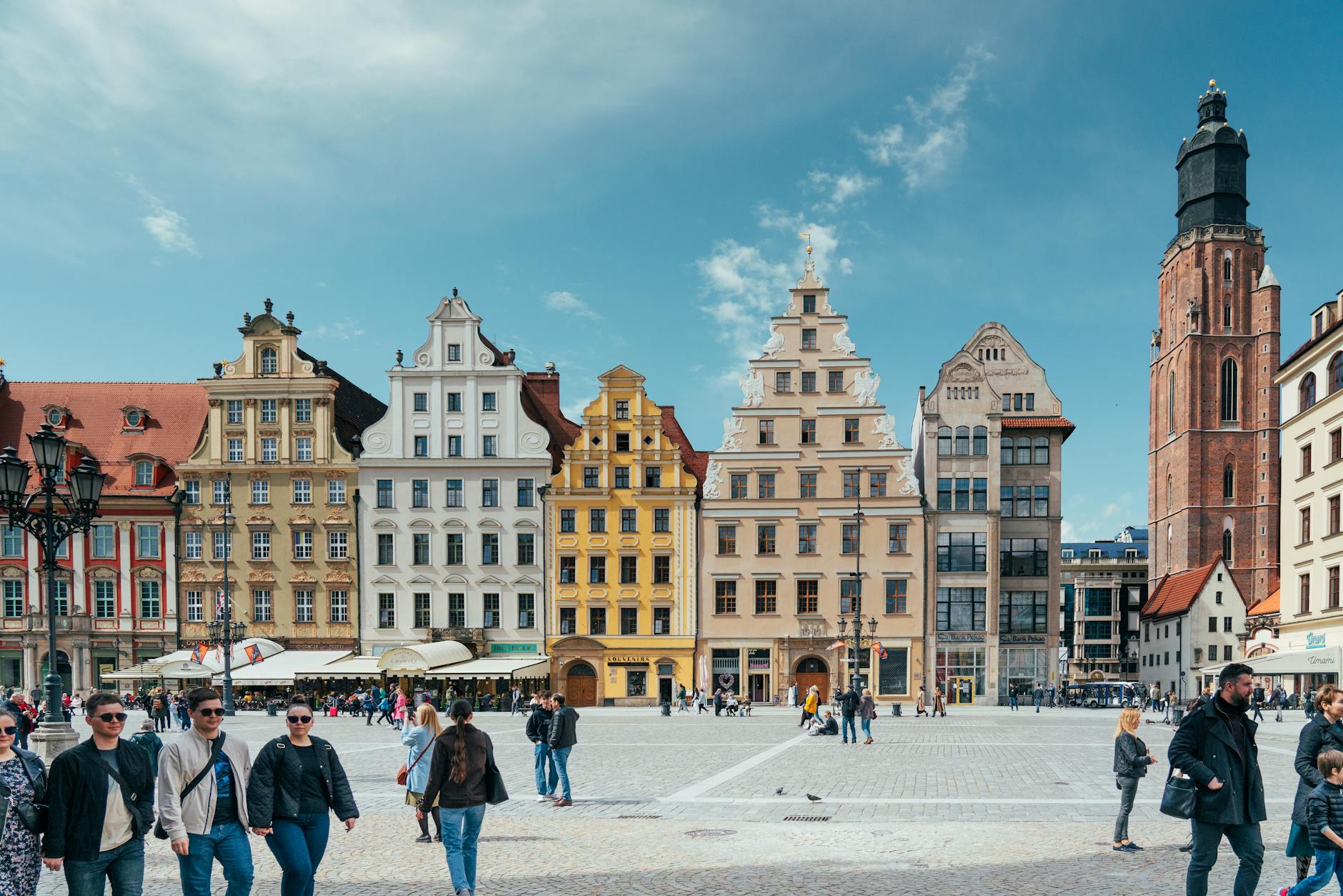 Wroclaw old-town walking route for medical-constraints planning.