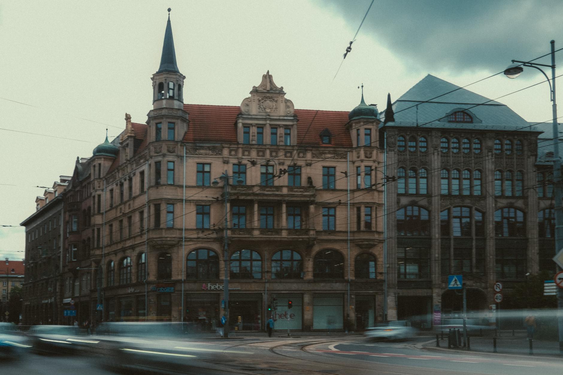 Wroclaw evening old town for mobility-aware return planning.