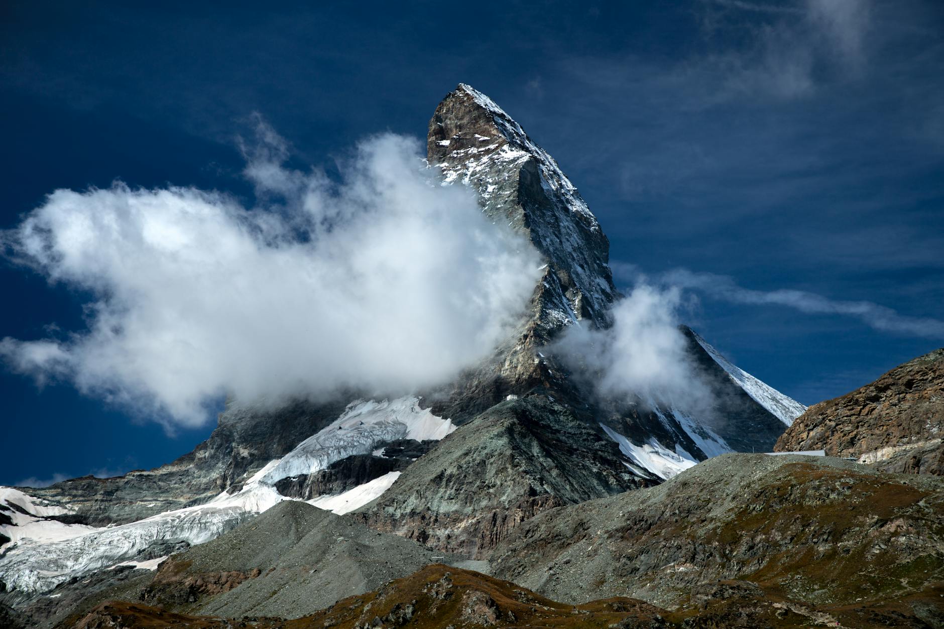 Zermatt valley and mountains for consultant hotel work planning.