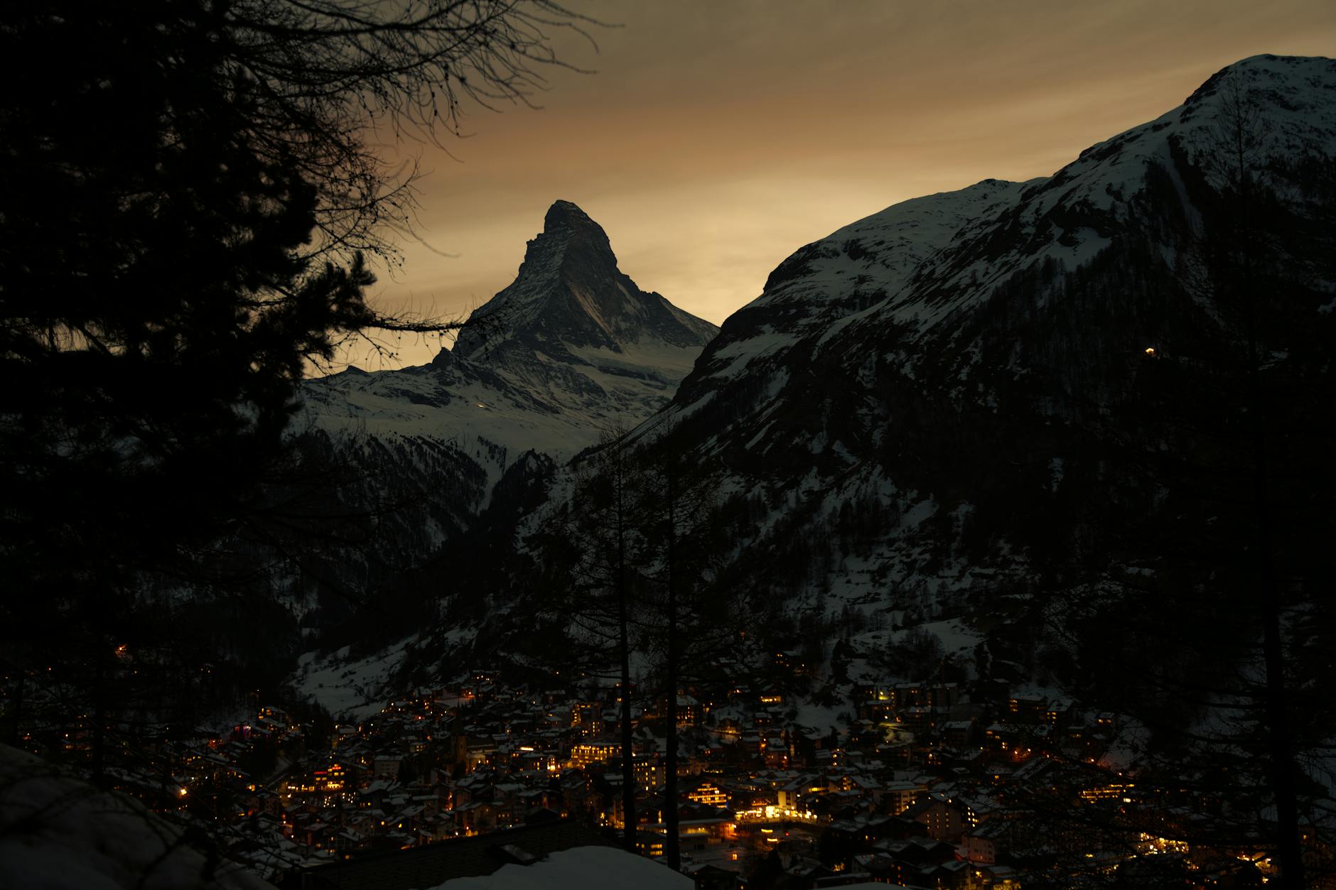 Evening Zermatt and Matterhorn view for first-time visitor expectations.