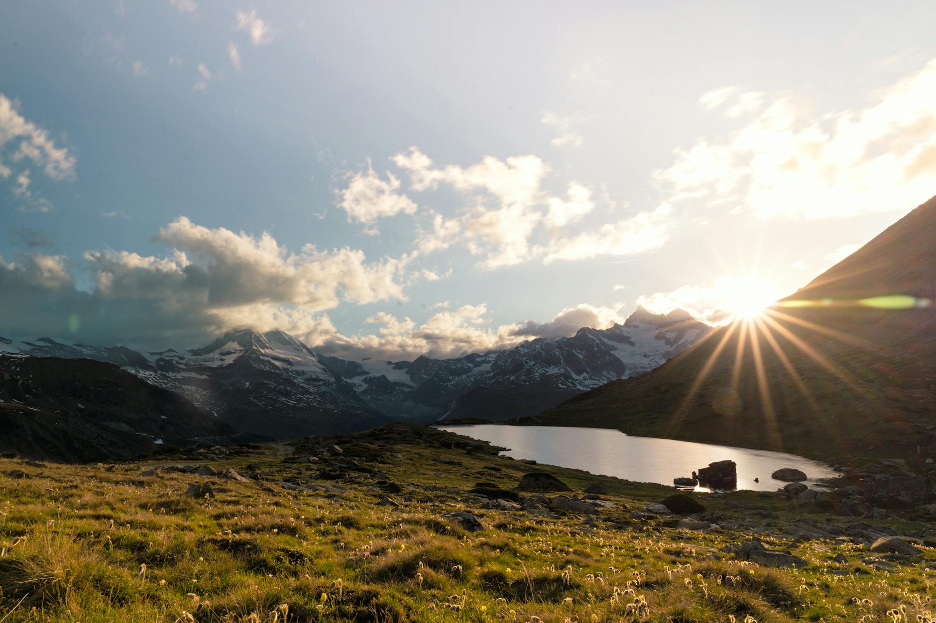 Zermatt alpine village for nightlife cost and local quiet planning.