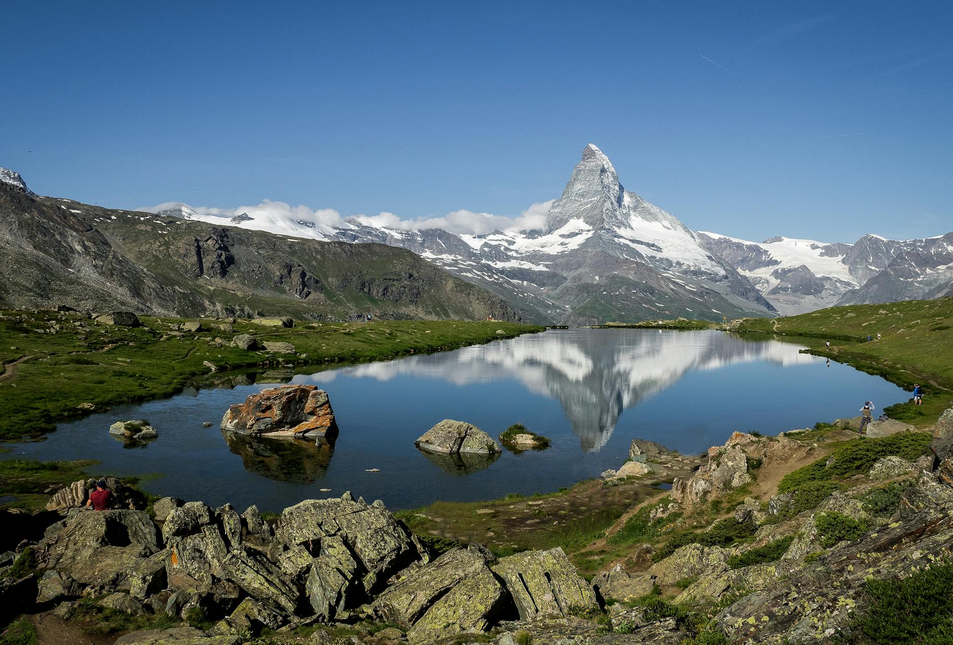 Zermatt and Matterhorn setting for short student program planning.