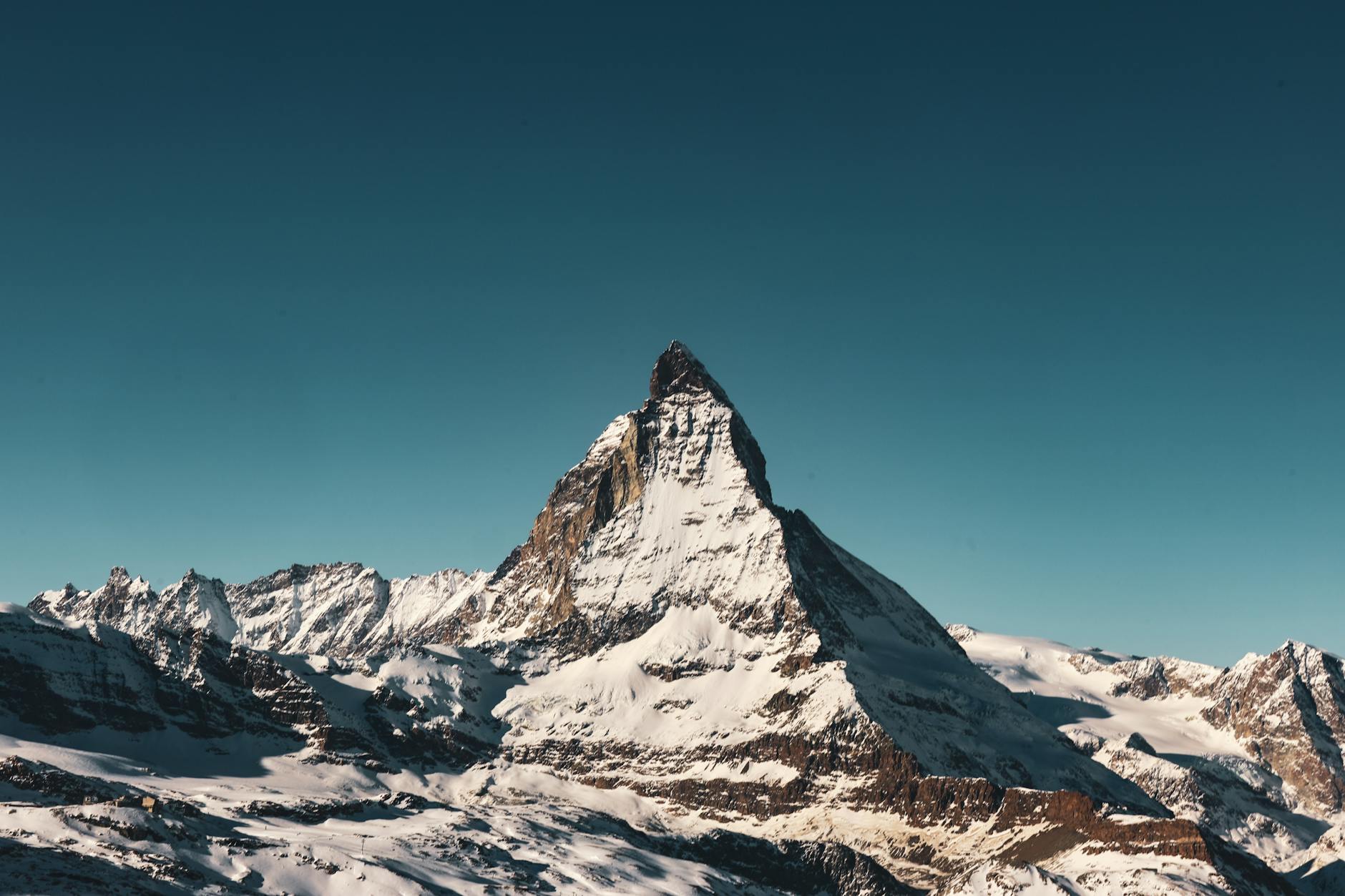 Zermatt chalet and alpine landscape for trade-show hotel planning.